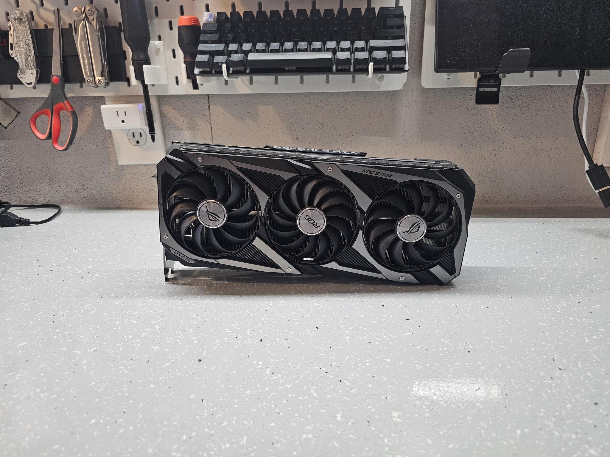 ASUS RTX 3090 ROG STRIX GPU