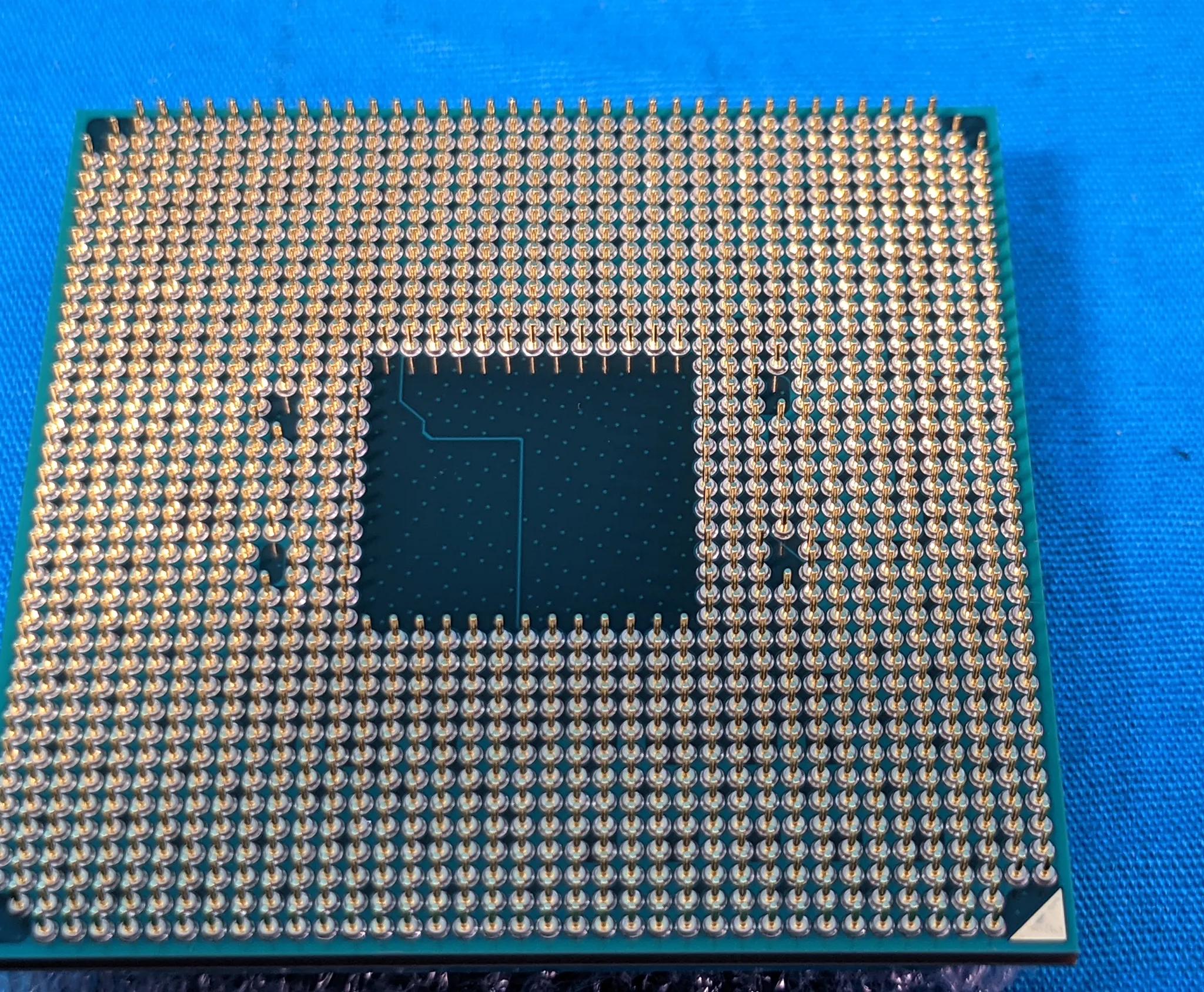 AMD Ryzen 7 5700 4.6GHz Socket AM4 8-Core 16-Thread 16MB Desktop CPU 100-000000743