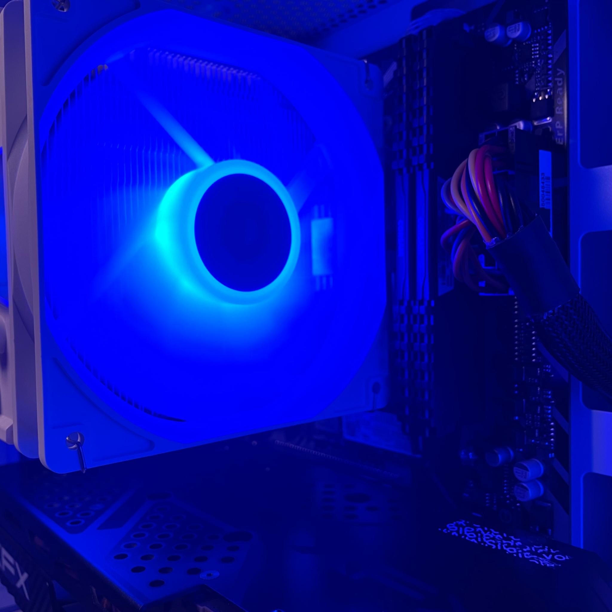 🤍🩵Ryzen 2600|XFX 580|768gb Storage|16GB RAM🩵🤍