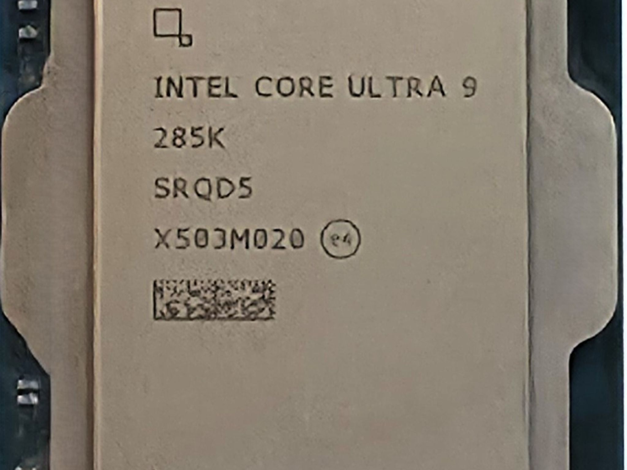 Intel Core Ultra 9 285K CPU Processor with Retail Box. Used once.