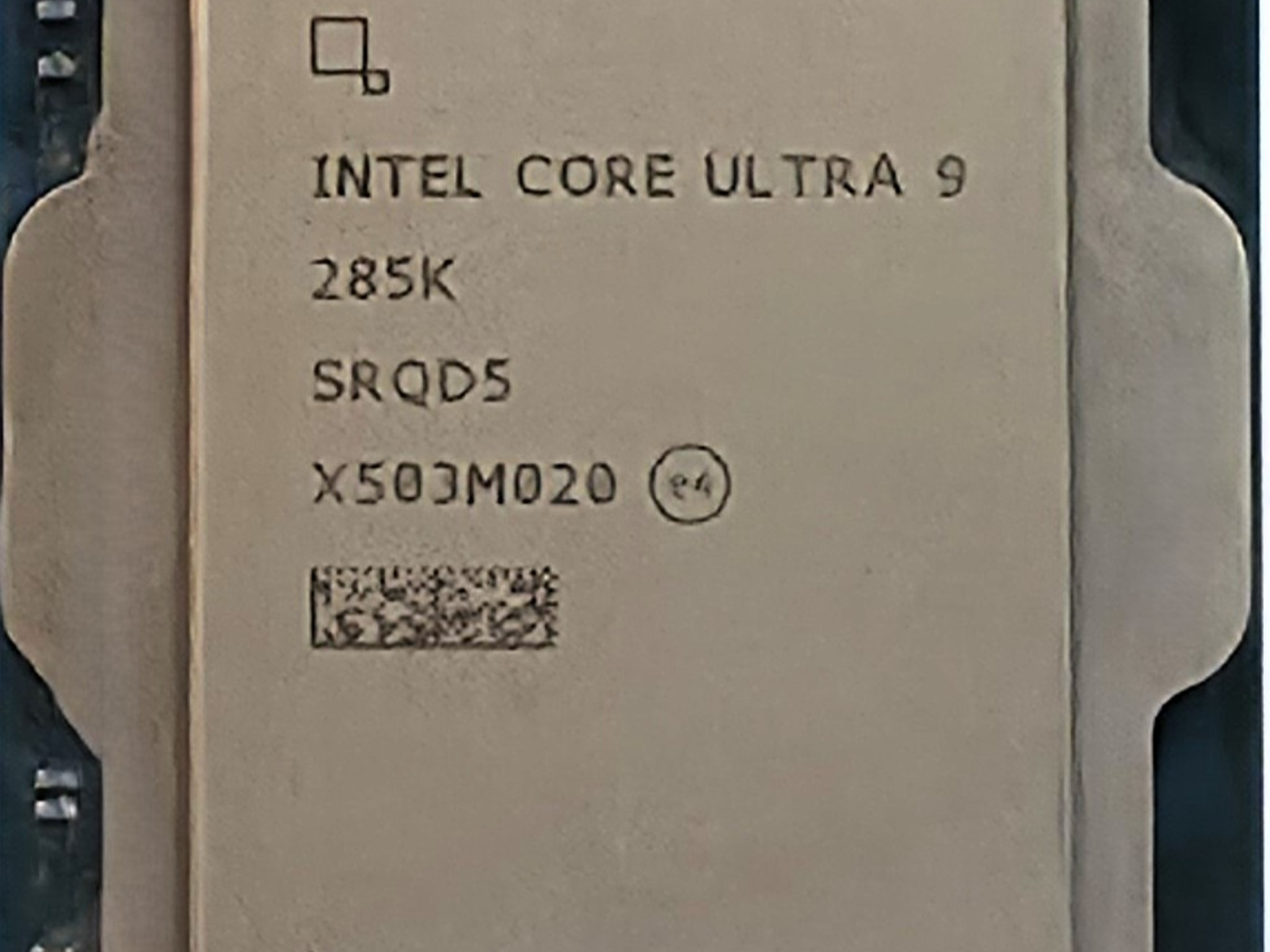 Intel Core Ultra 9 285K with Retail Box. Used once.