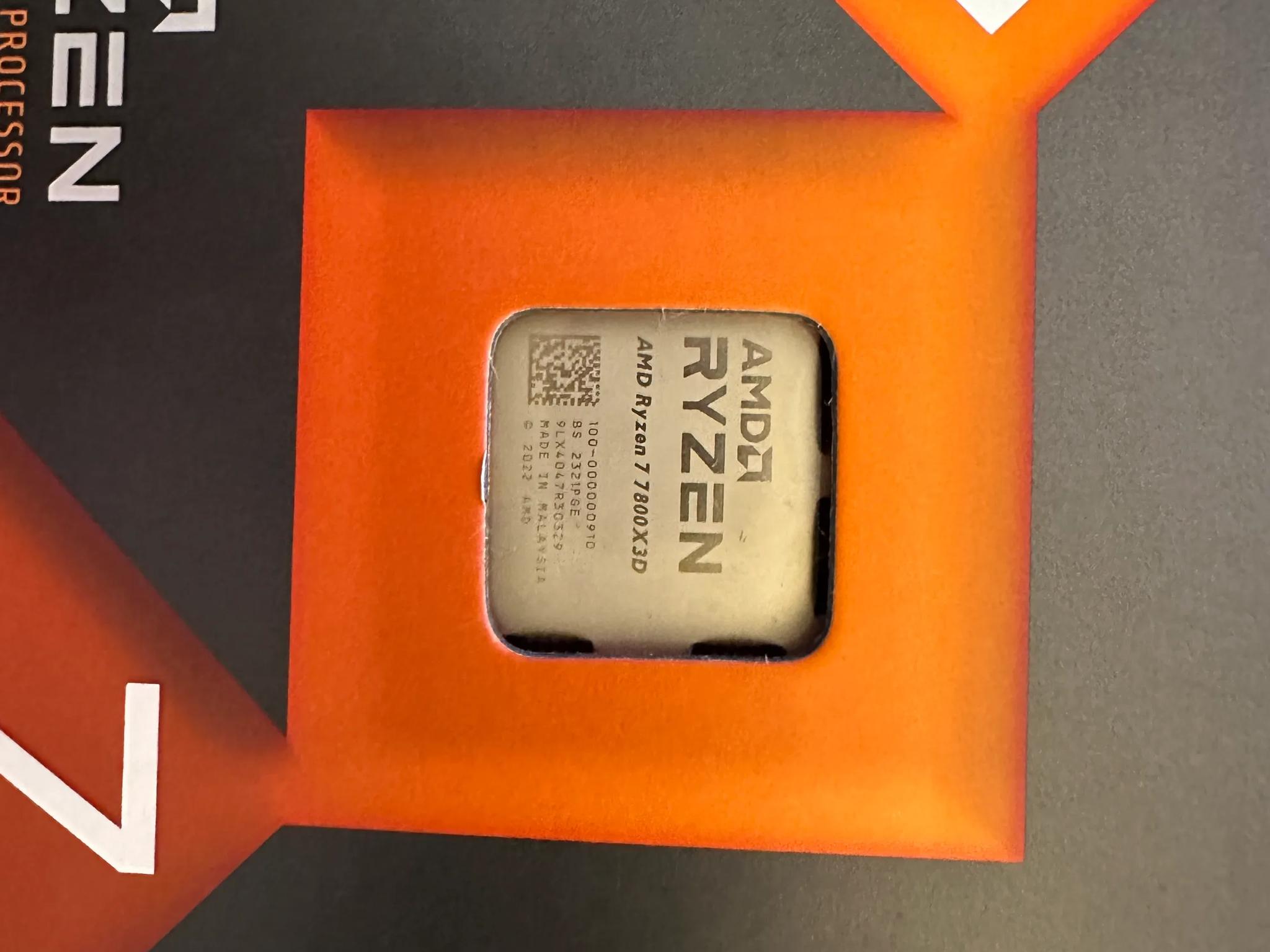 AMD Ryzen 7 7800X3D + 32GB DDR5-6000 CL36 G.Skill Flare X5 RAM Bundle