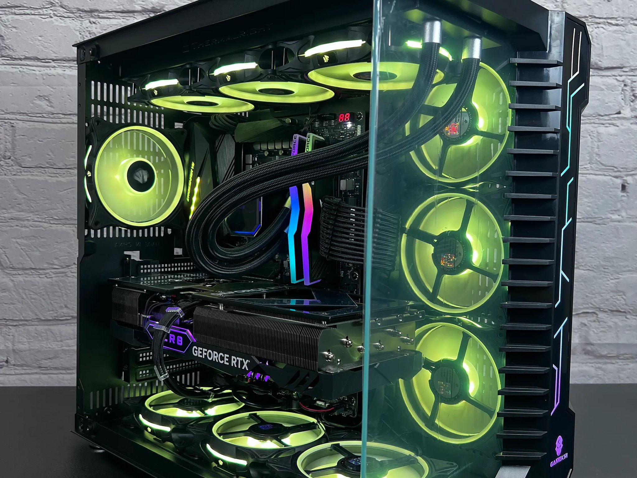 Ryzen 7 5800X3D RTX 4070 TI 32GB Ram 2TB WiFi Win 11 Gaming PC