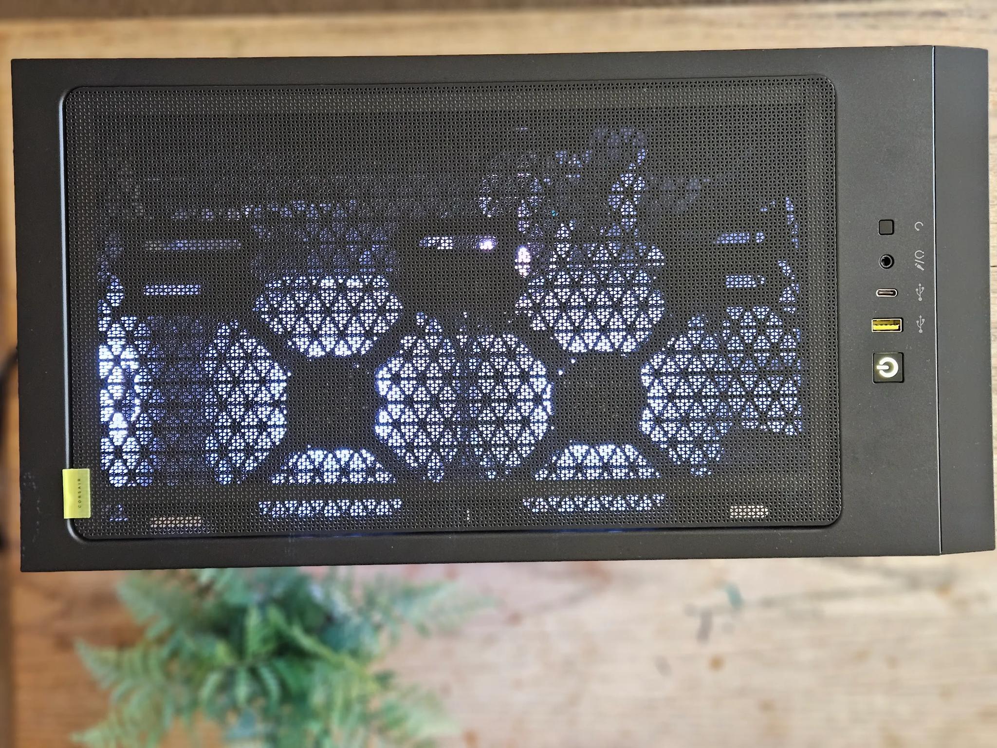I7 10700k RTX 3070 gaming and streaming pc