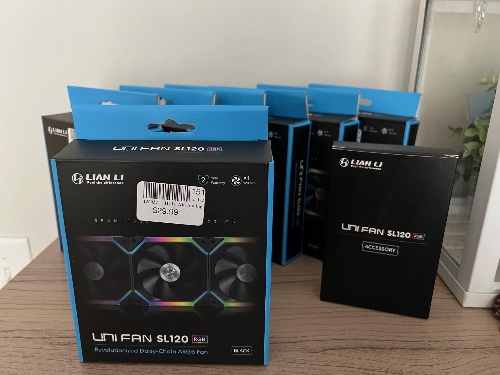 7 Lian Li Uni Fan SL120s and Hub