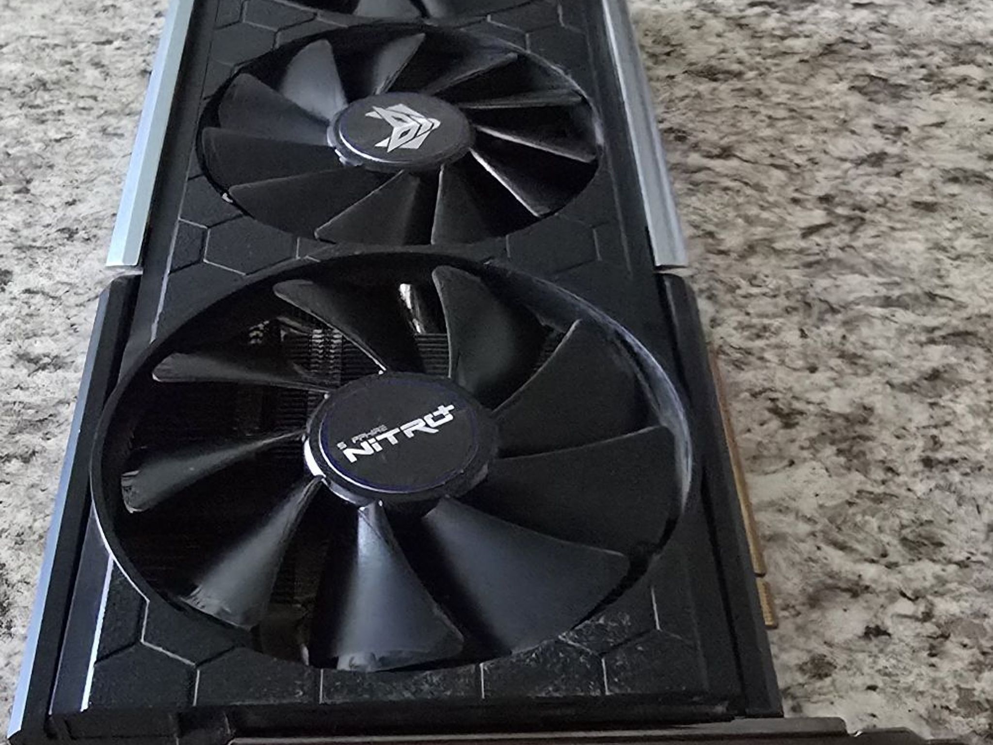 Sapphire NITRO+ RX 5700 XT 8G GDDR6