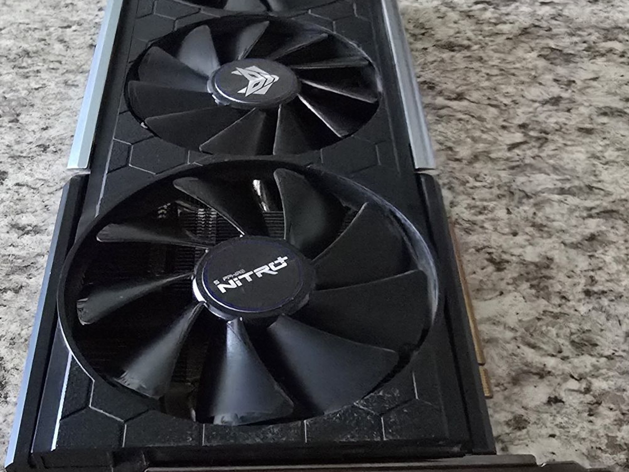 Sapphire NITRO+ RX 5700 XT 8G GDDR6