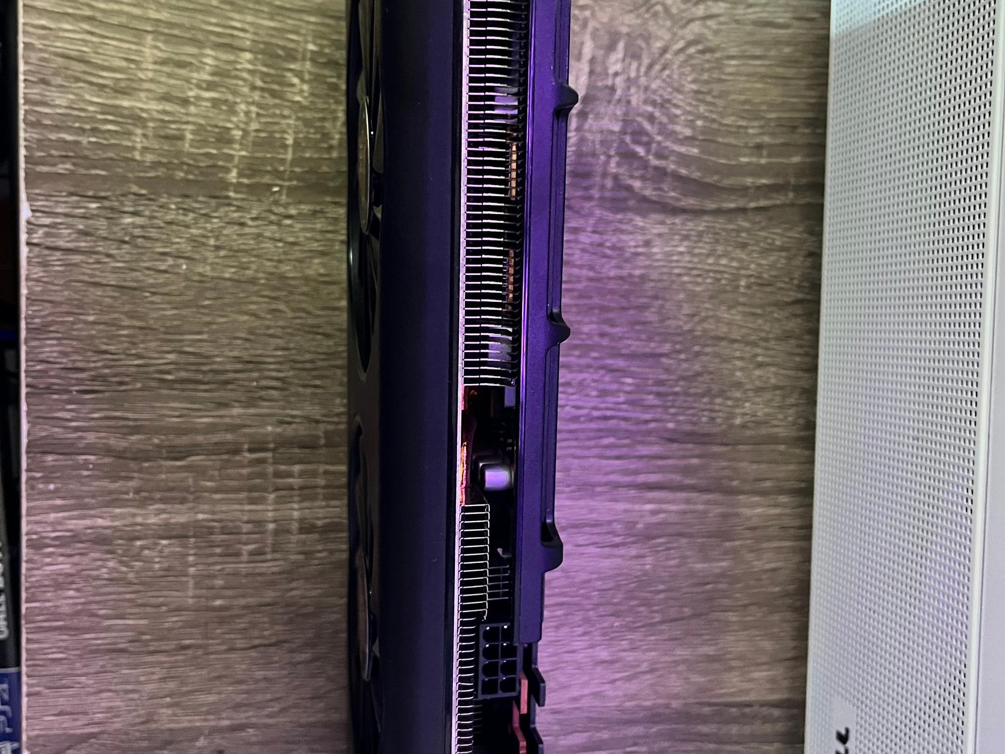 XFX THICC II Pro Radeon RX 5600 XT
