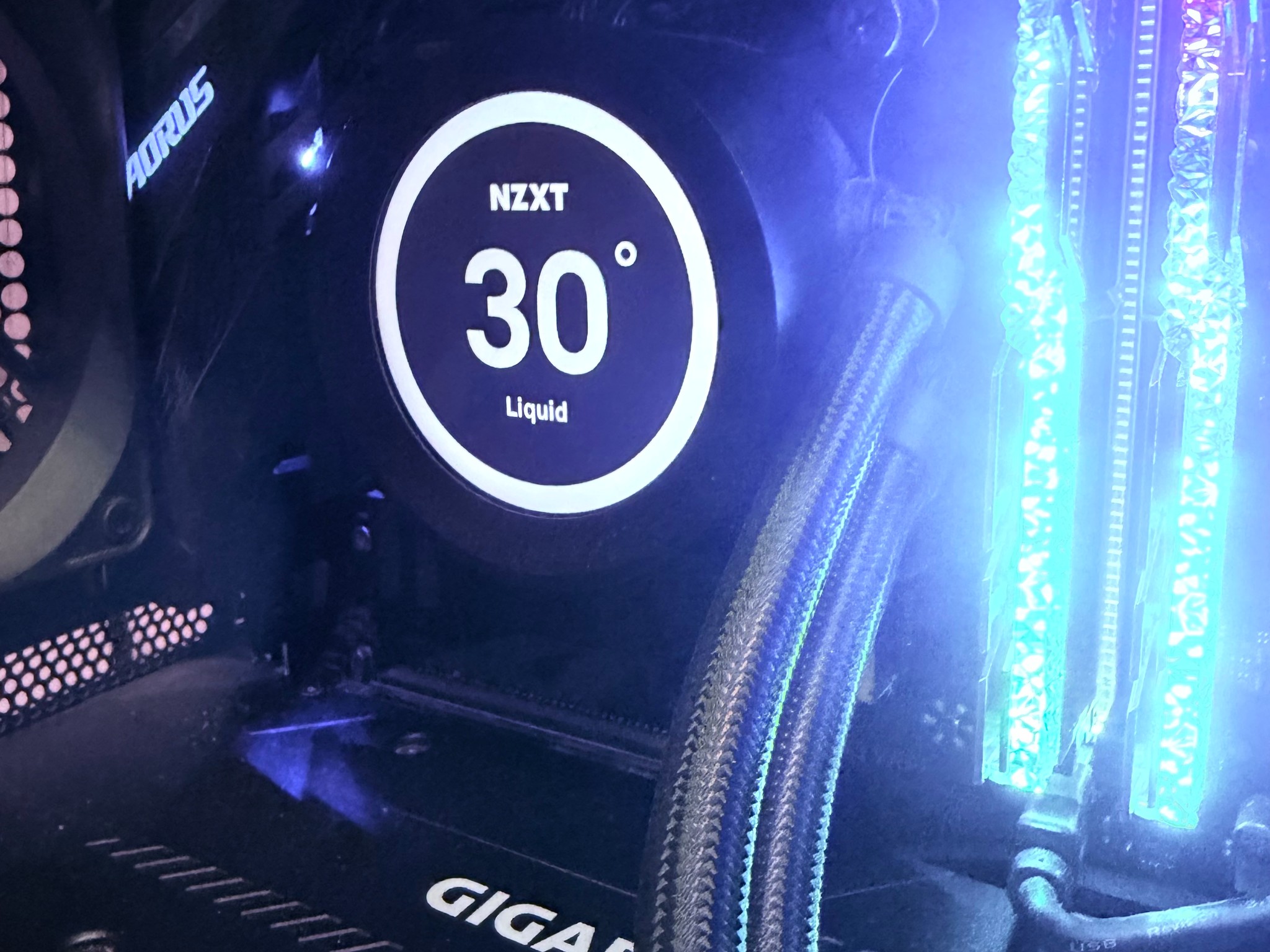 ⚫️"Stealth Core "⚪️| 1440p Gaming | RTX 2080 Super 8GB | i9 9900K | 16B Ram | 1TB NVMe Storage