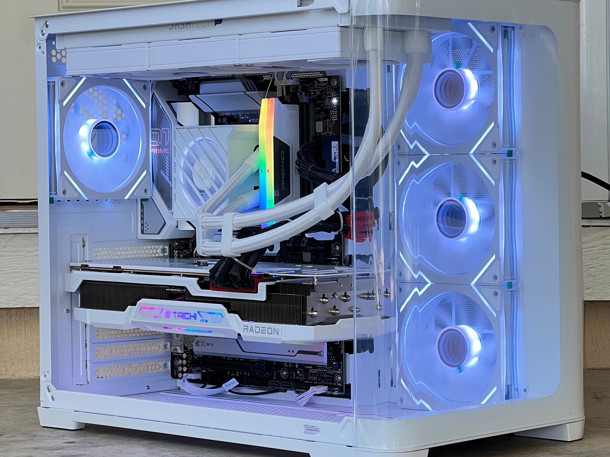 Gaming pc | Rx 7900 XTX | Ryzen 7 7800X3D | 32GB 6000mhz ram | 2tb nvme | 850w psu | windows 10/11