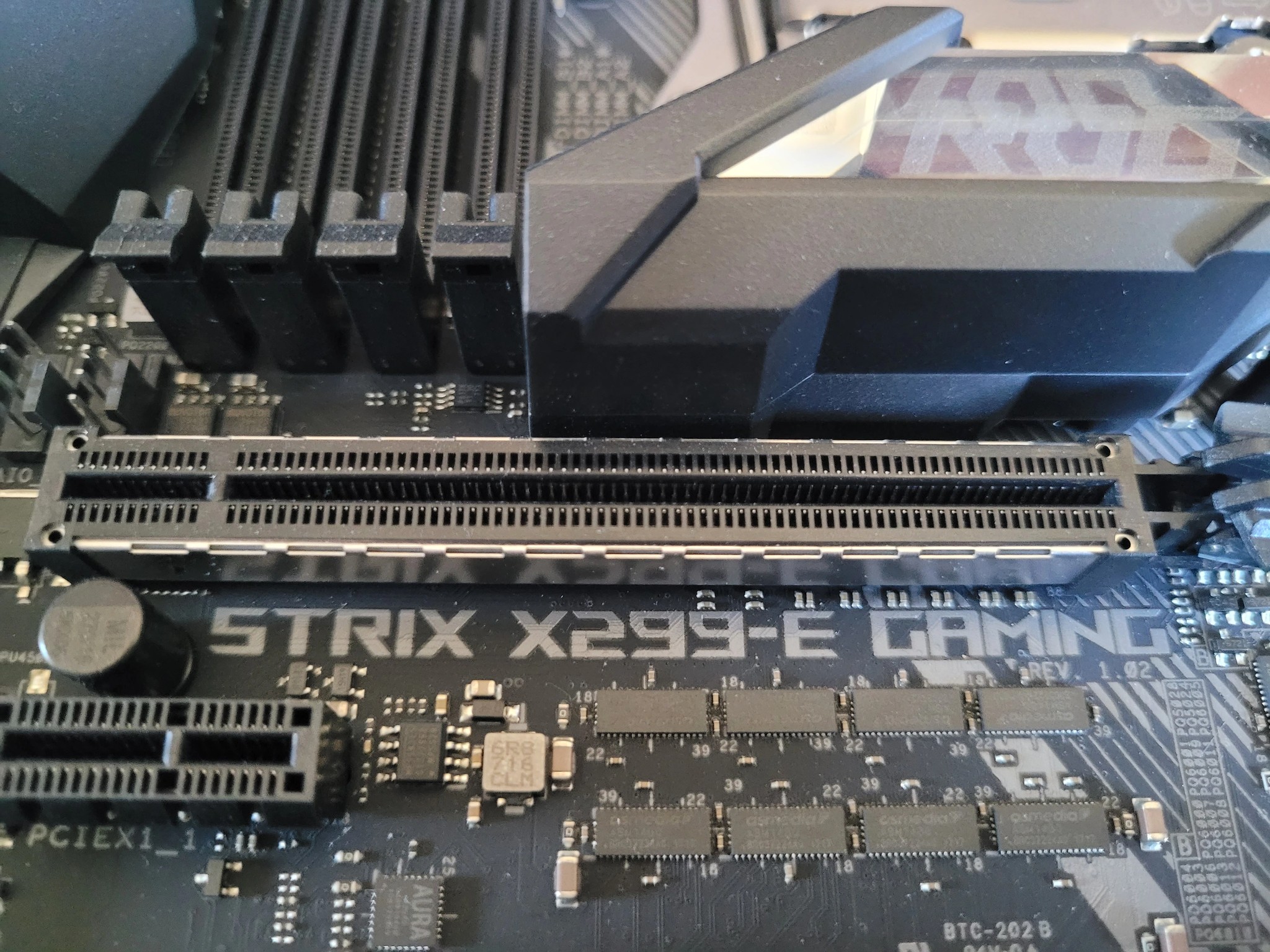 Motherboard/CPU Combo Asus Rog Strix X299-E Gaming ATX LGA2066 Intel Core i7-7740x 4.3Ghz