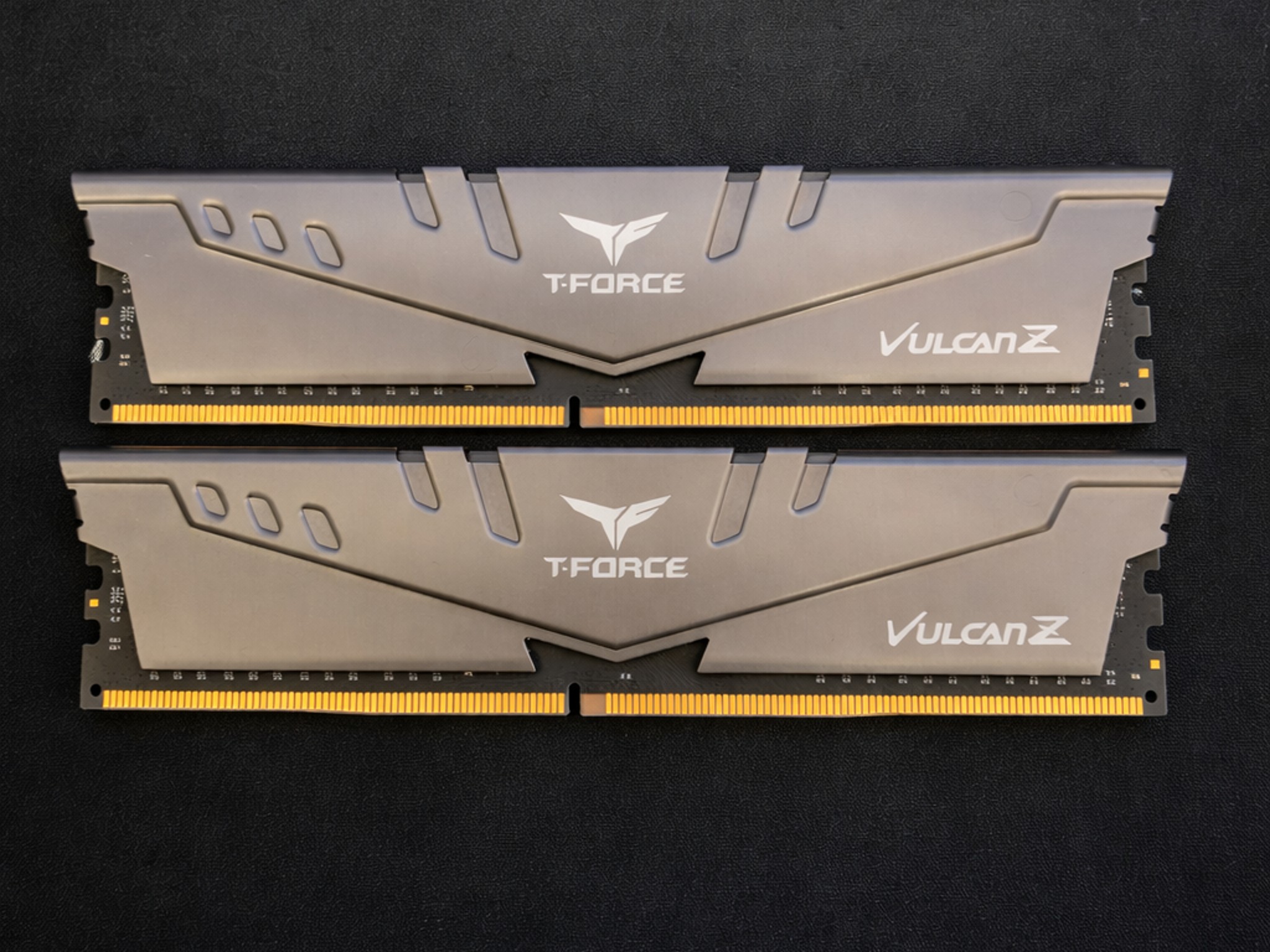 32GB (2x16GB) TeamGroup T-Force Vulcan Z DDR4 3200MHz CL16 Desktop RAM