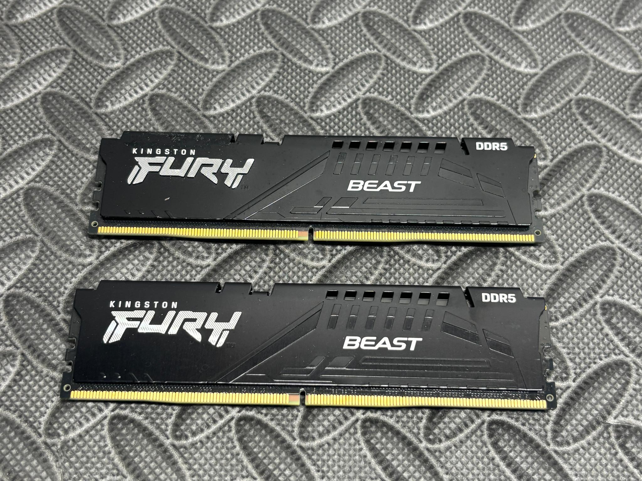 Kingston Fury Beast 16GB (2x8GB) DDR5 5600MHz CL40 DIMM Desktop RAM KF556C40BB-8