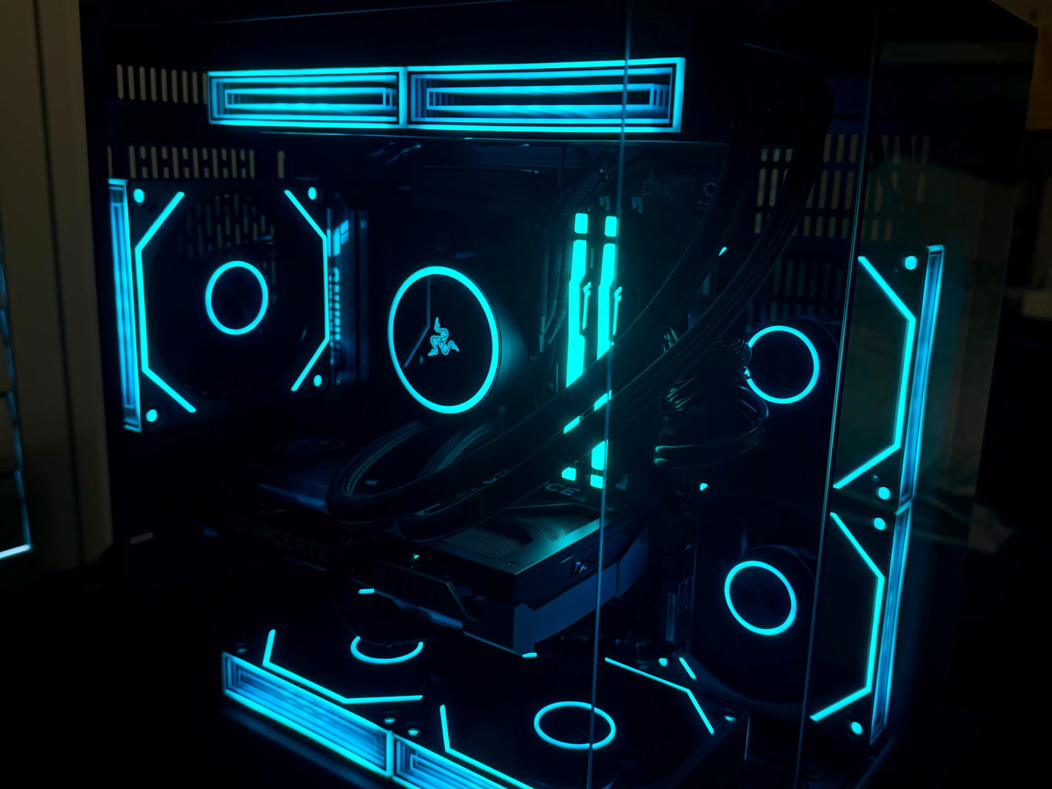 E-Sports Ready Gaming PC — RTX 5060 Ti | Ryzen 5 9600X | 32GB DDR5 | 1TB Gen4 NVMe