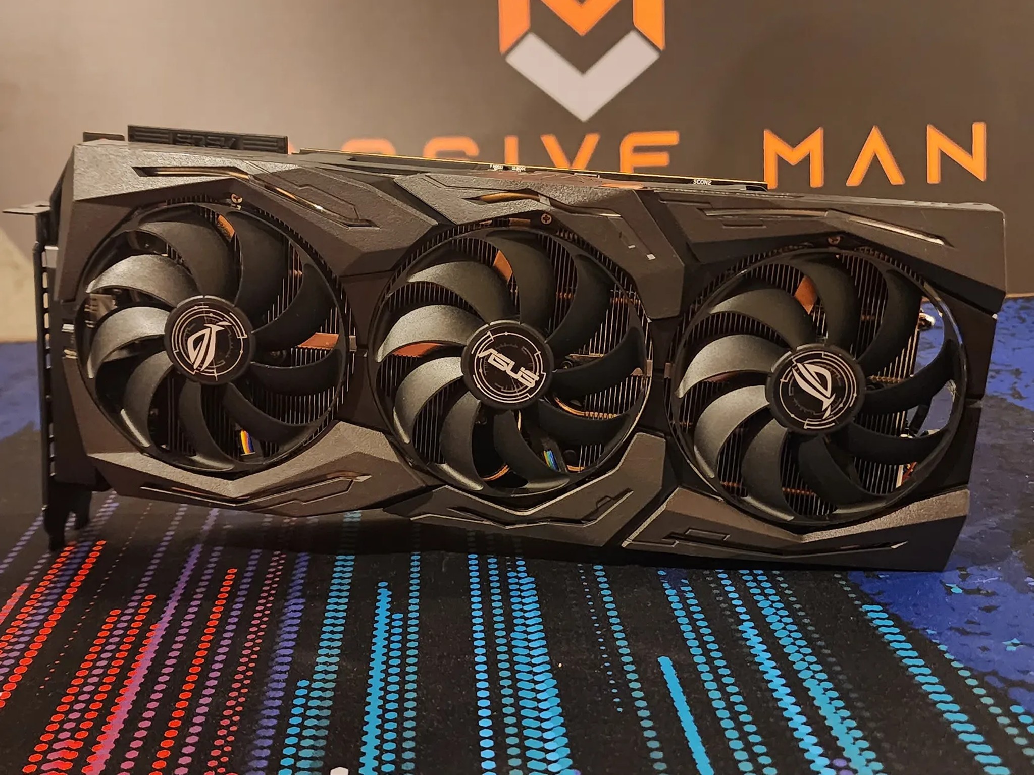 ASUS ROG Strix RTX 2080 Ti OC