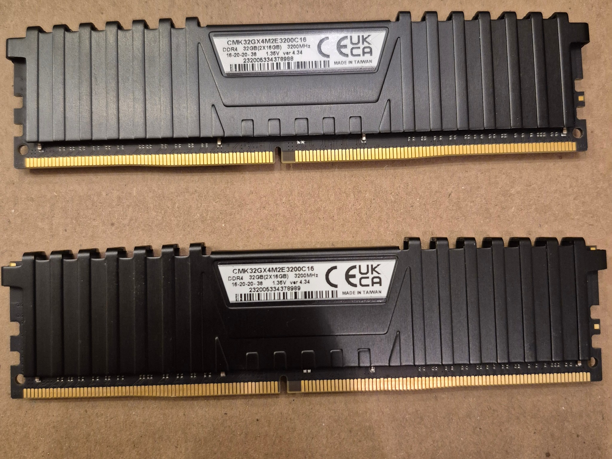 Corsair Vengeance LPX 32GB (2x16GB) DDR4 3200MHz C16