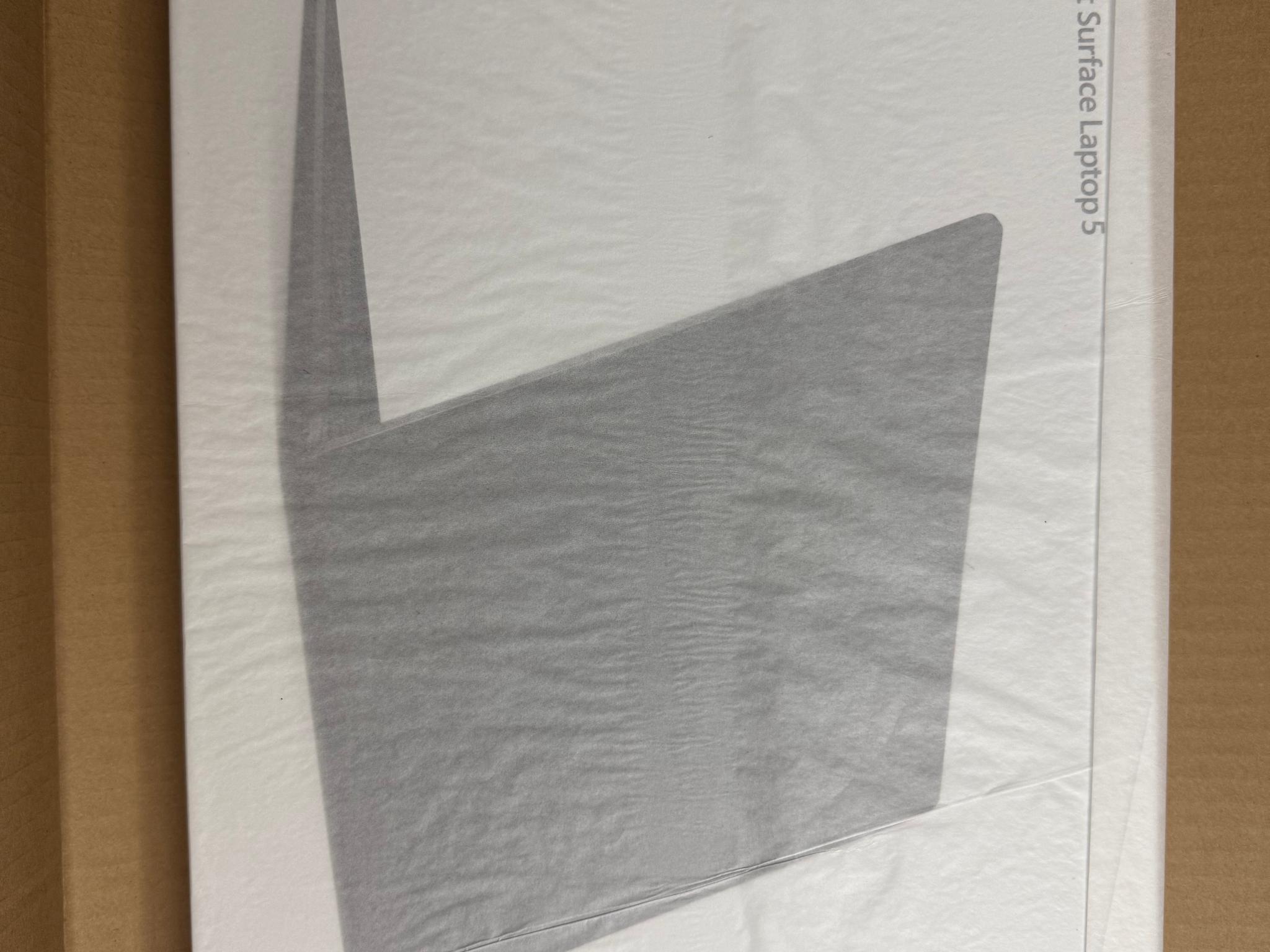Microsoft Surface Laptop 5 , 15,IntelCore i7,16GB,512GB,Black New factory sealed