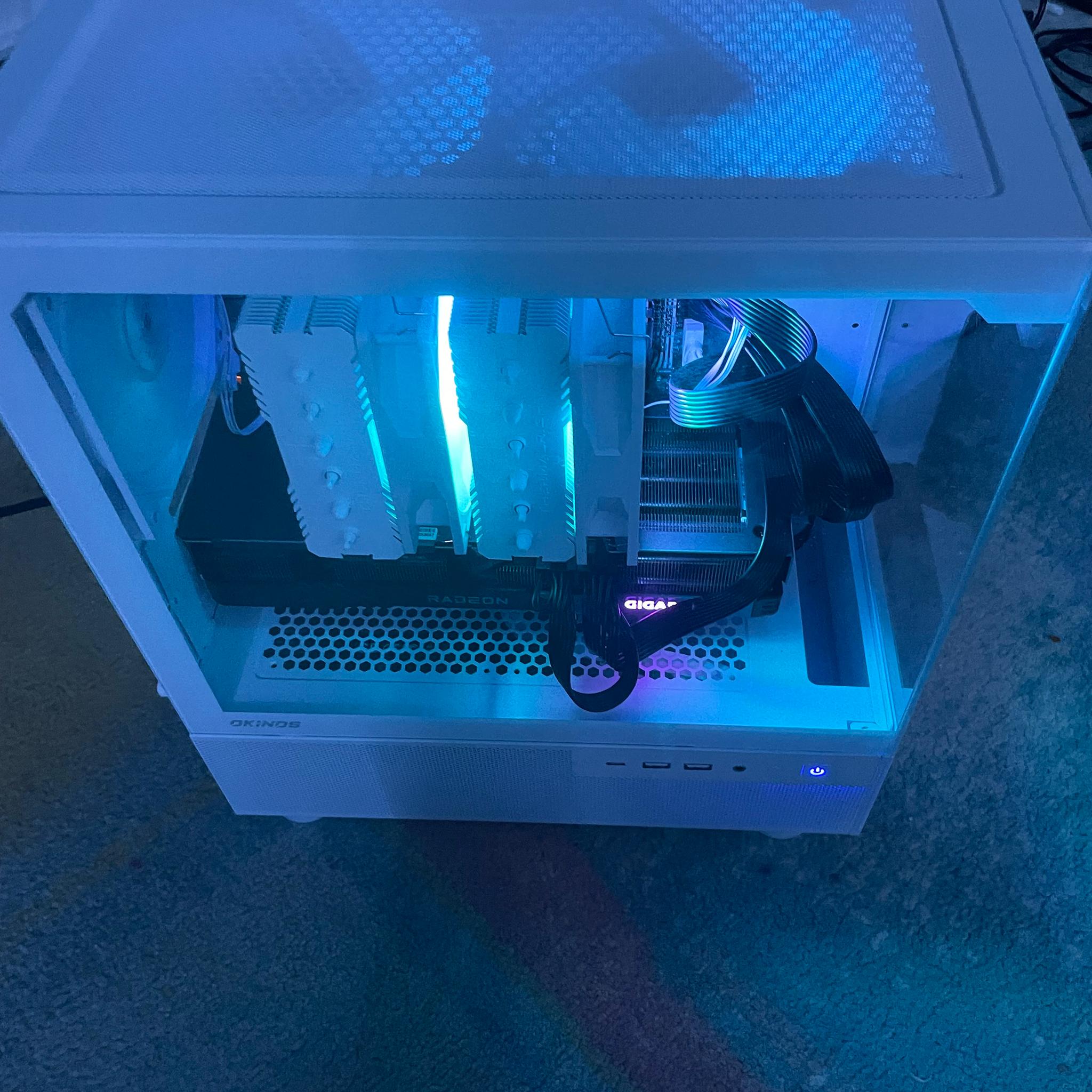 Mid Range Gaming Pc Radeon RX 7600 XT Ryzen 5 5600