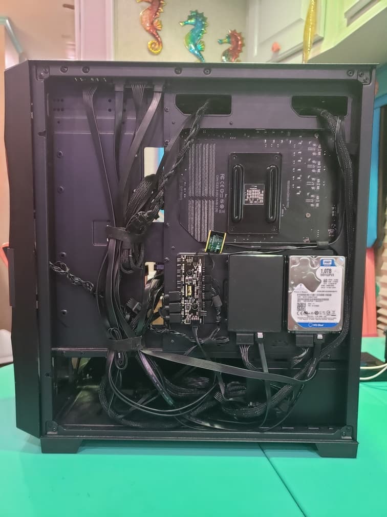 Custom EKWB Water Cooled PC - Ryzen 5 5600X & 1080 Ti