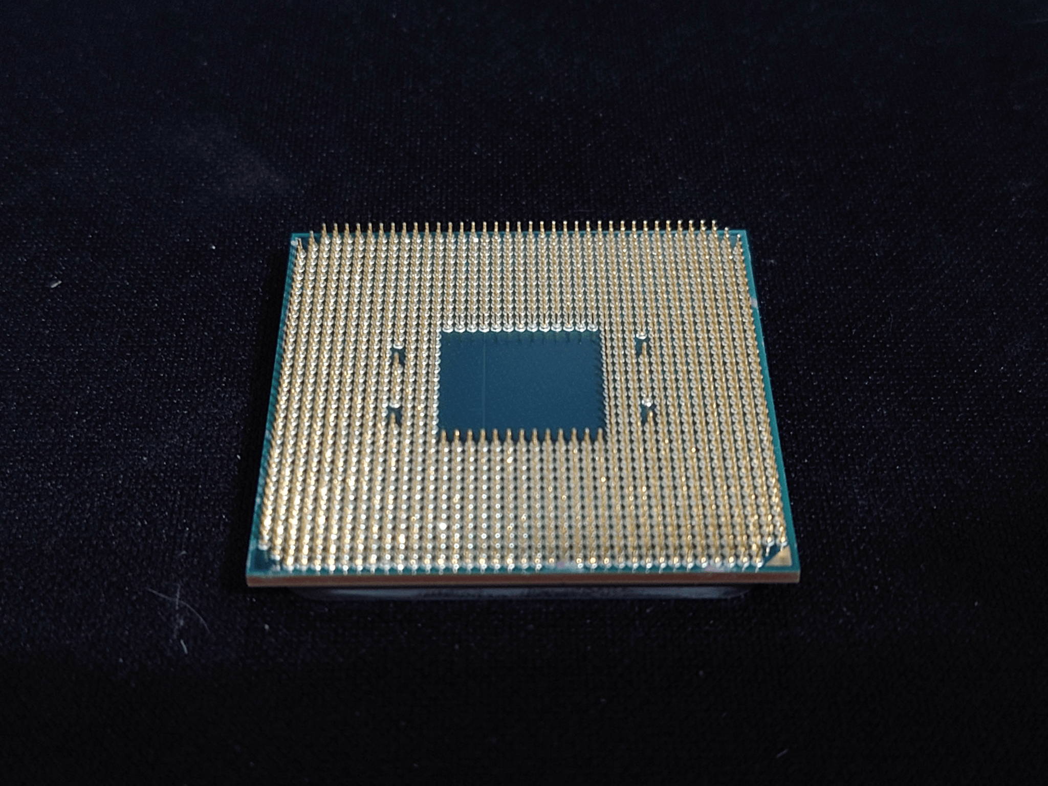 Used AMD Ryzen 5 5600x 6-core cpu