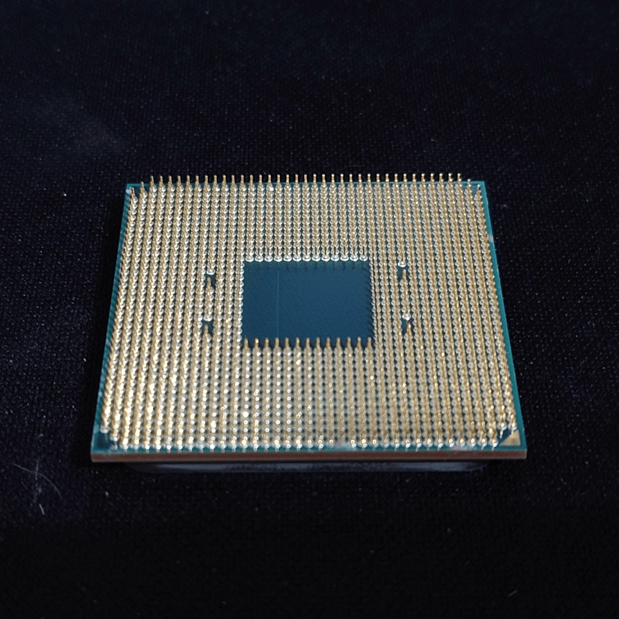 Used AMD Ryzen 5 5600x 6-core cpu