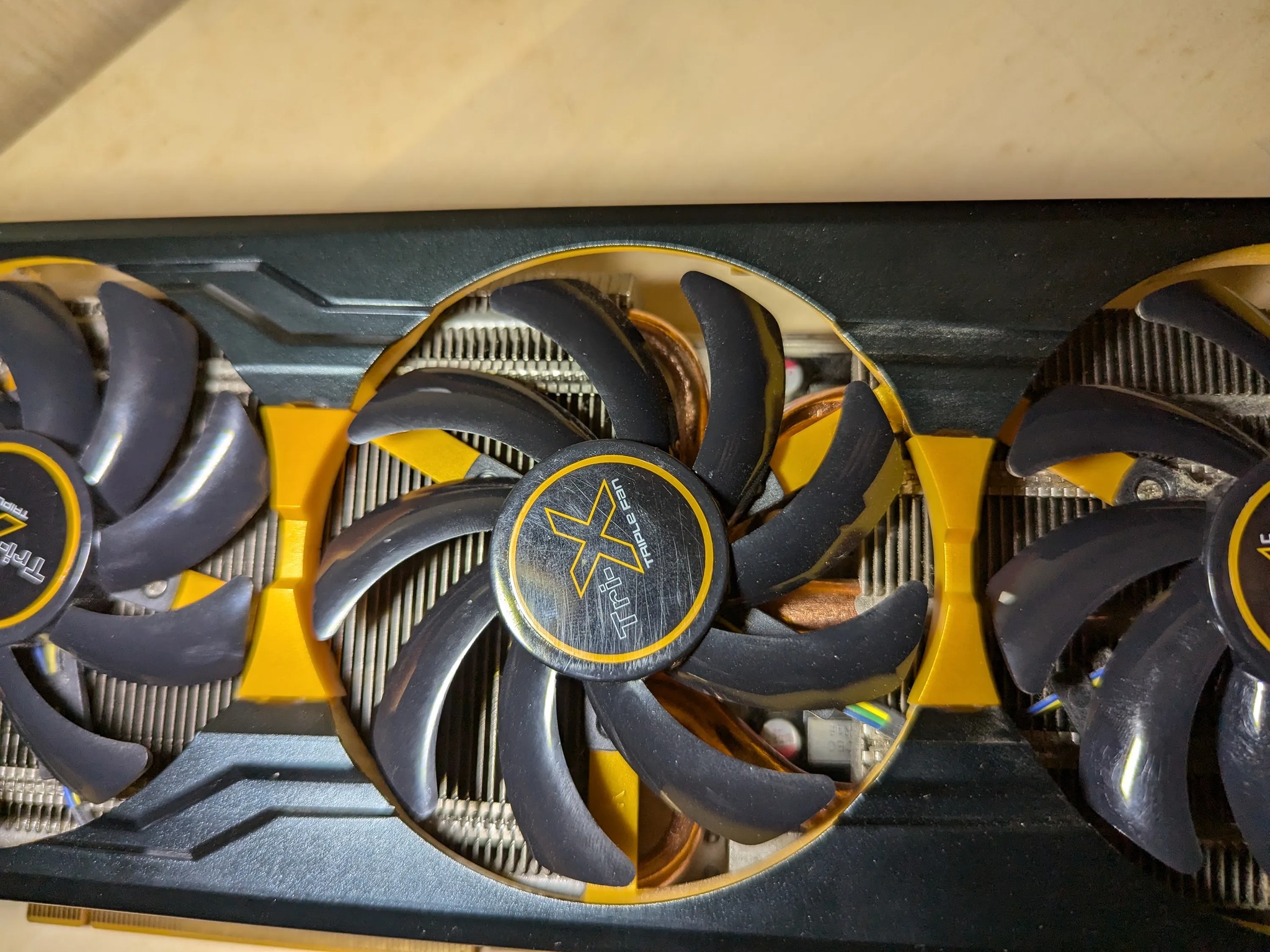 USED - Radeon Sapphire Tri-X R9 290 OC - GDDR5 4GB