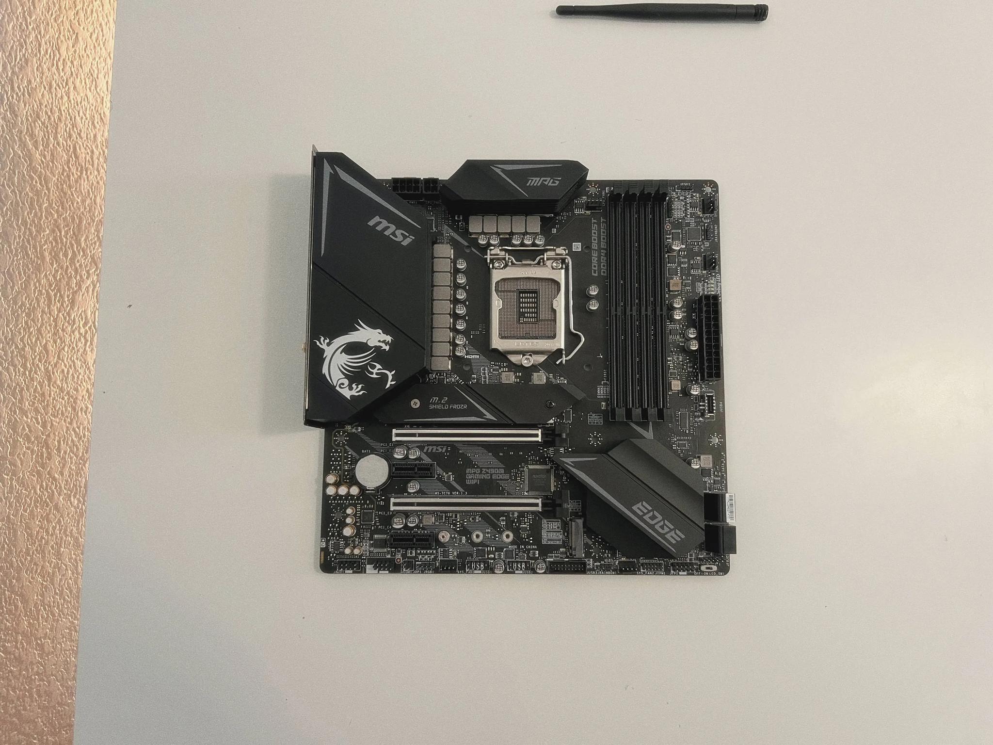 MPG Z490M GAMING EDGE WIFI