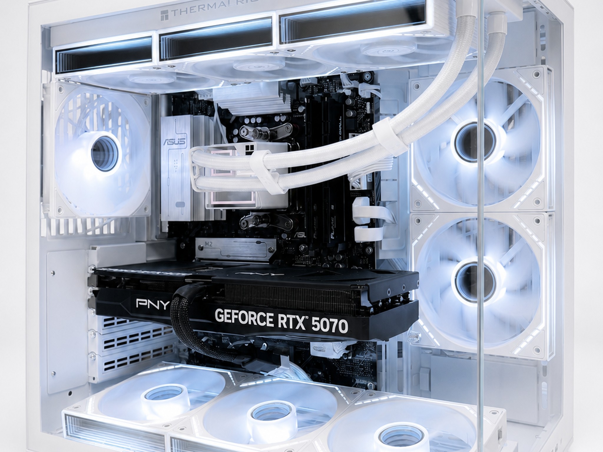 Custom White Gaming PC - RTX 5070, 7800x3d