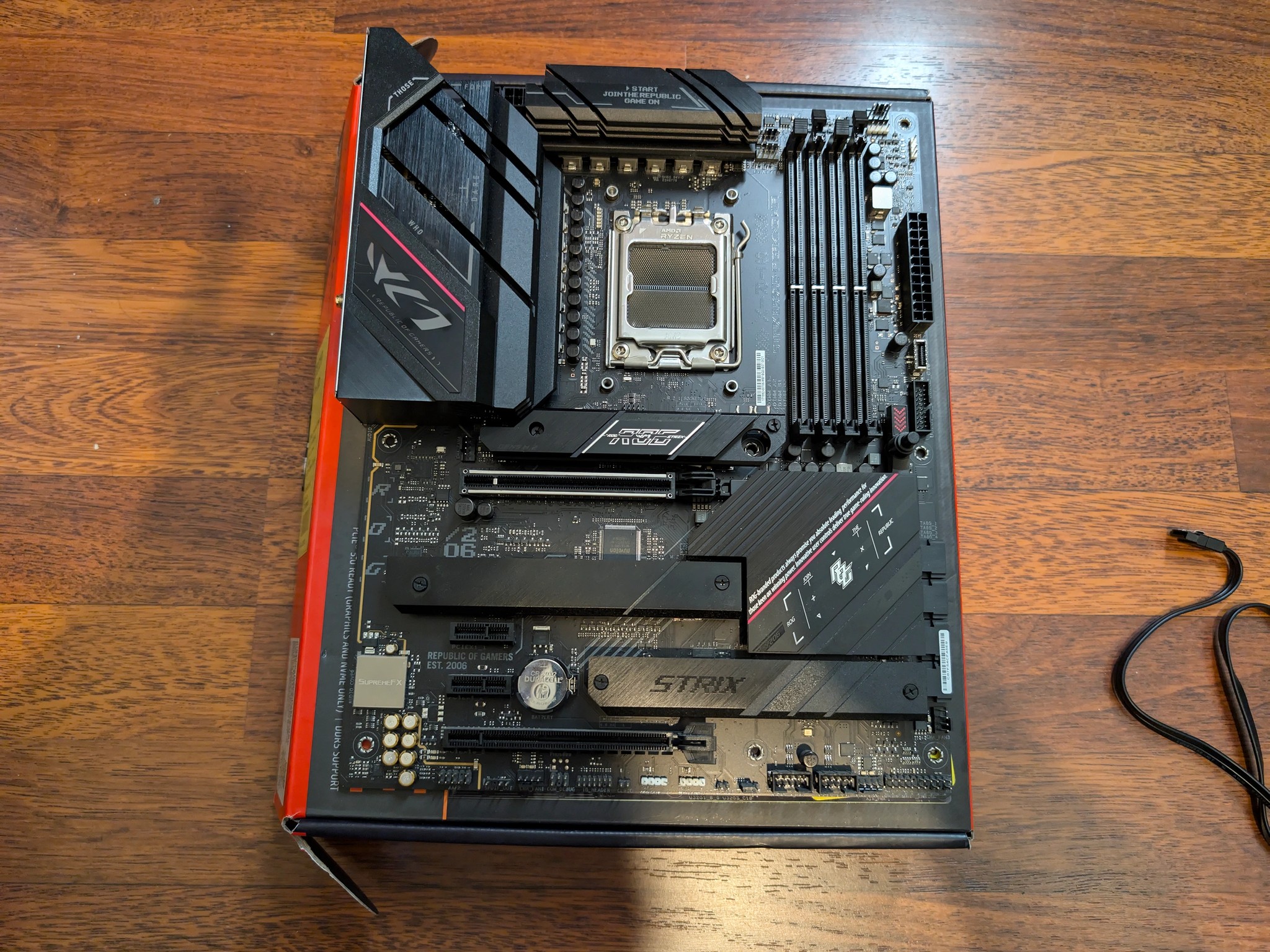 Asus ROG Strix B650E-F Gaming Wifi