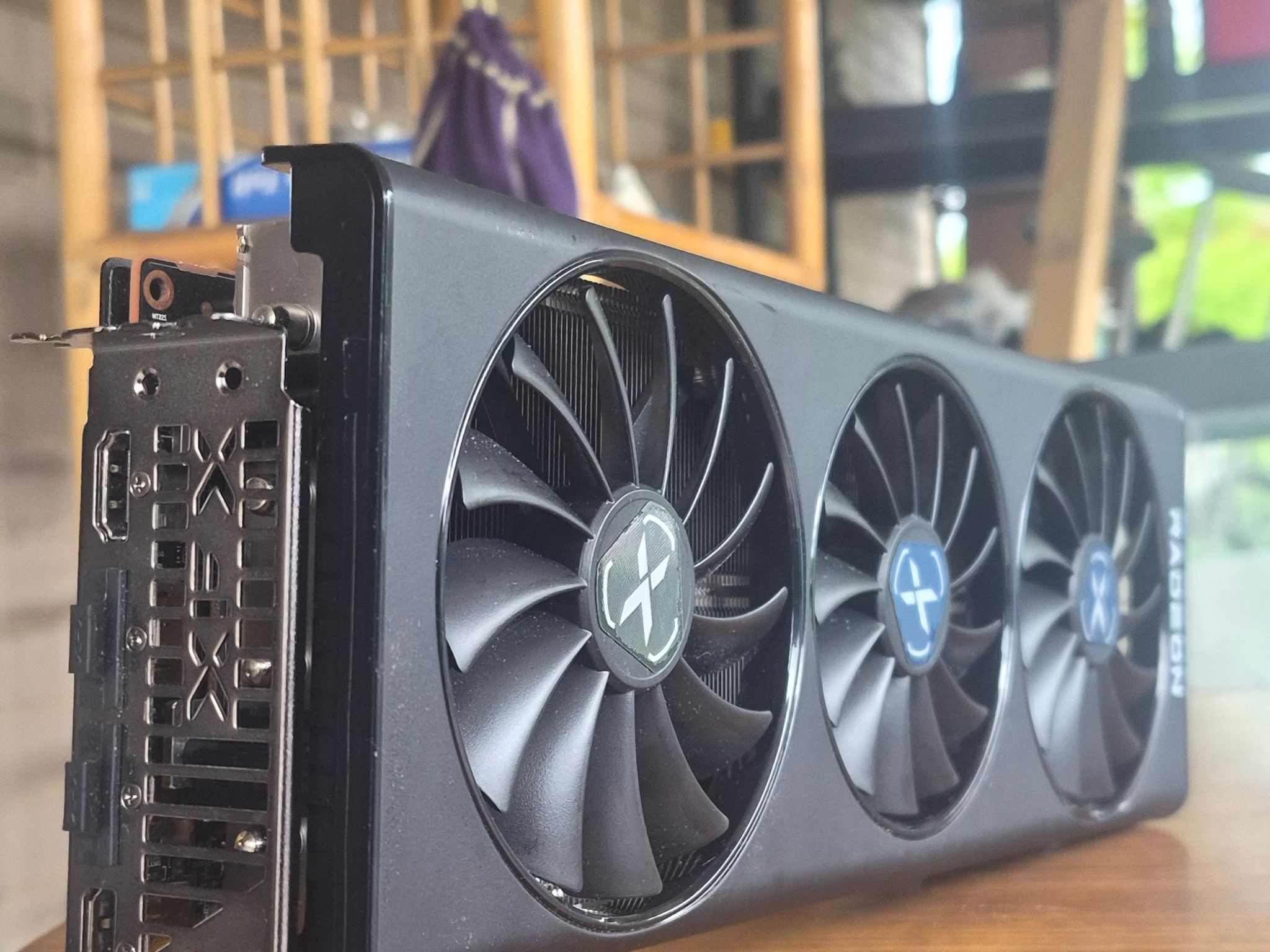 XFX Speedster SWFT 319 Radeon RX 6800