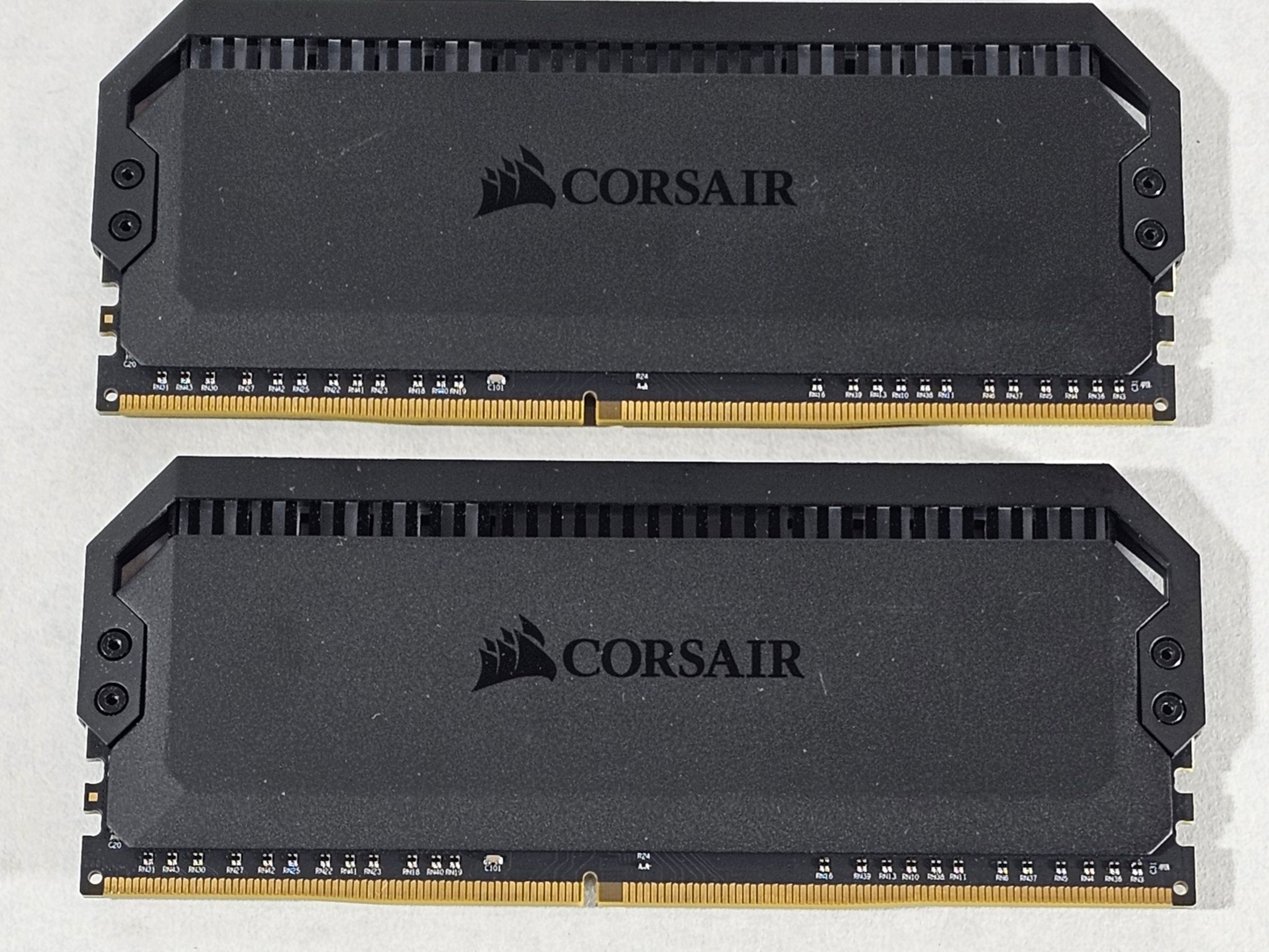 32GB DDR4 (2x16GB) 3600MT/s RGB Corsair Vengeance