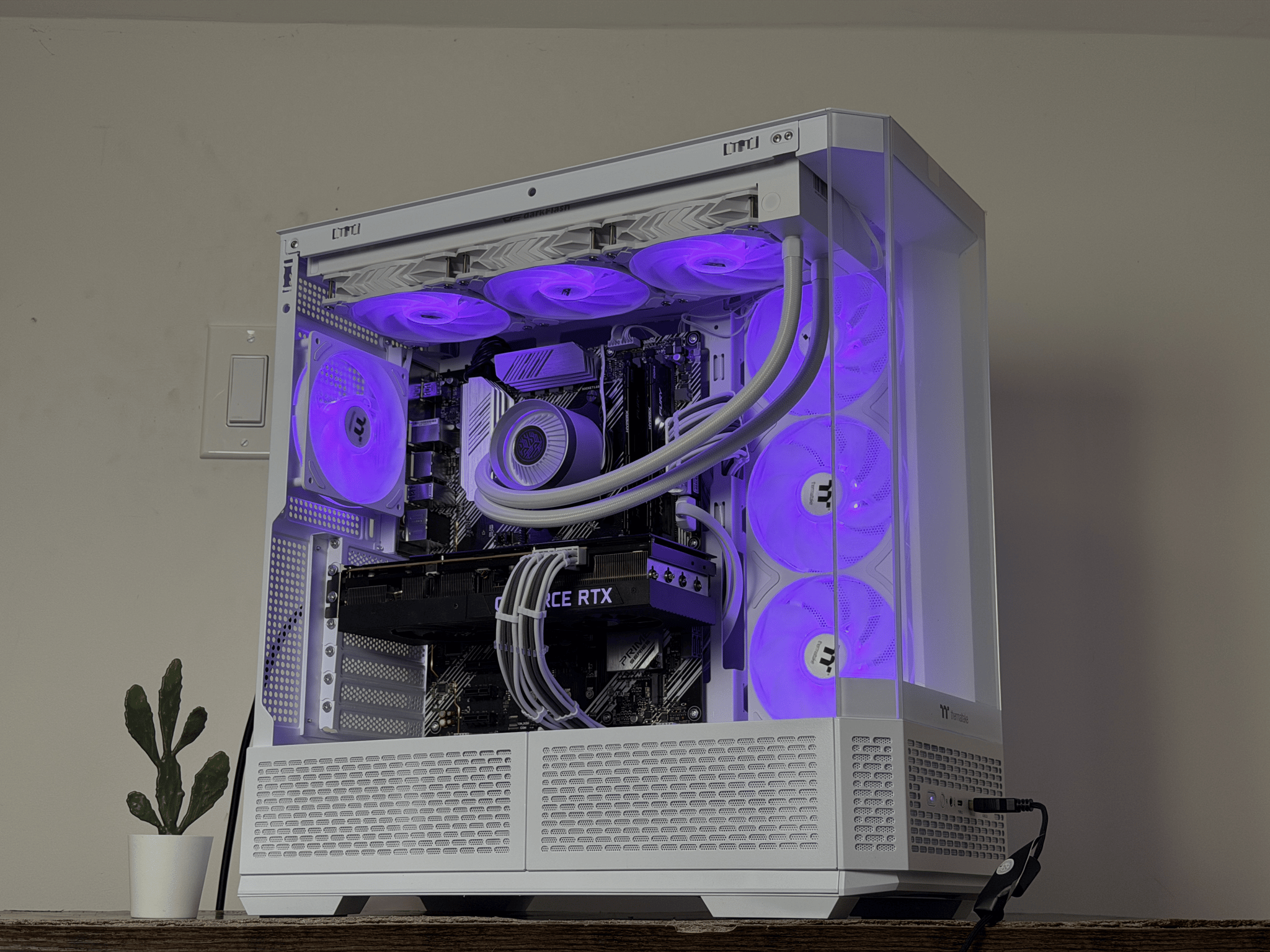 ❄️Snow❄️| RTX 3080 | RYZEN 7 5700 | 32GB RAM | 1TB NVME SSD | 1440P Gaming PC