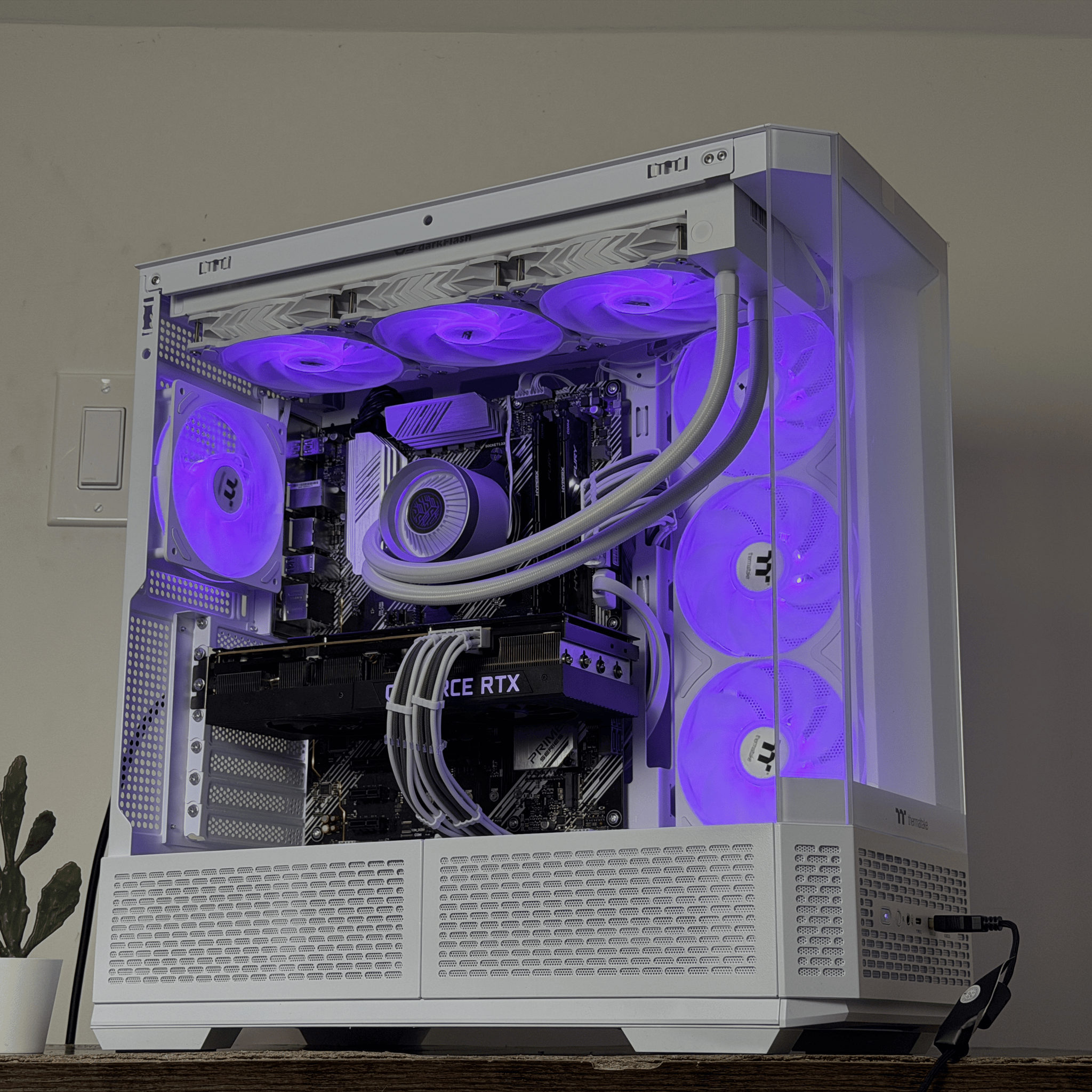 ❄️Snow❄️| RTX 3080 | RYZEN 7 5700 | 32GB RAM | 1TB NVME SSD | 1440P Gaming PC