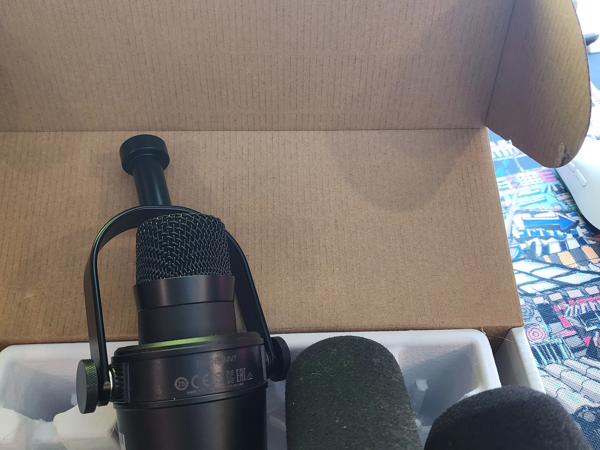 SHURE MV7 Dynamic Microphone; USED w/ Pop Filter