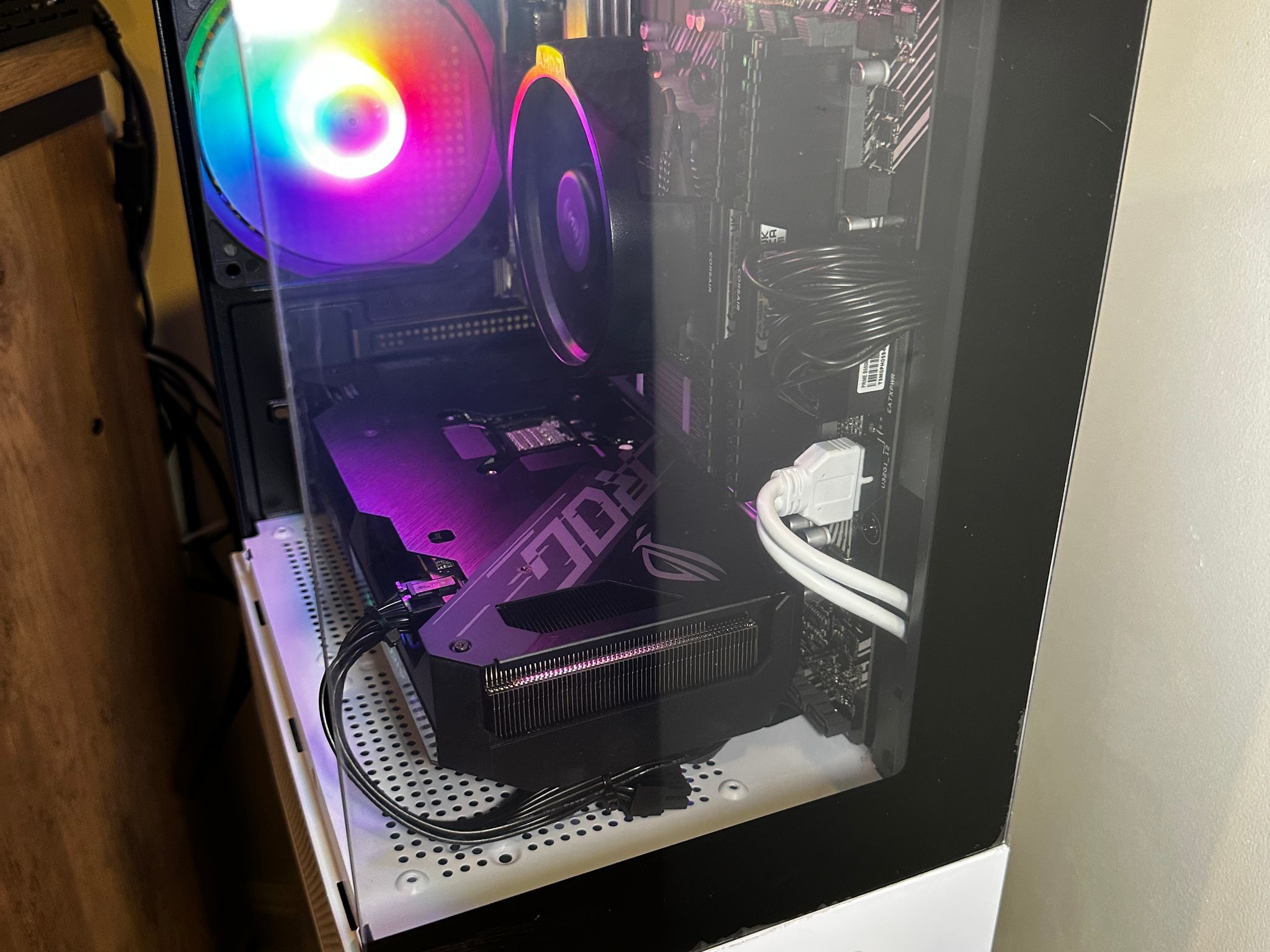 RX 6600 XT Compact Gaming PC