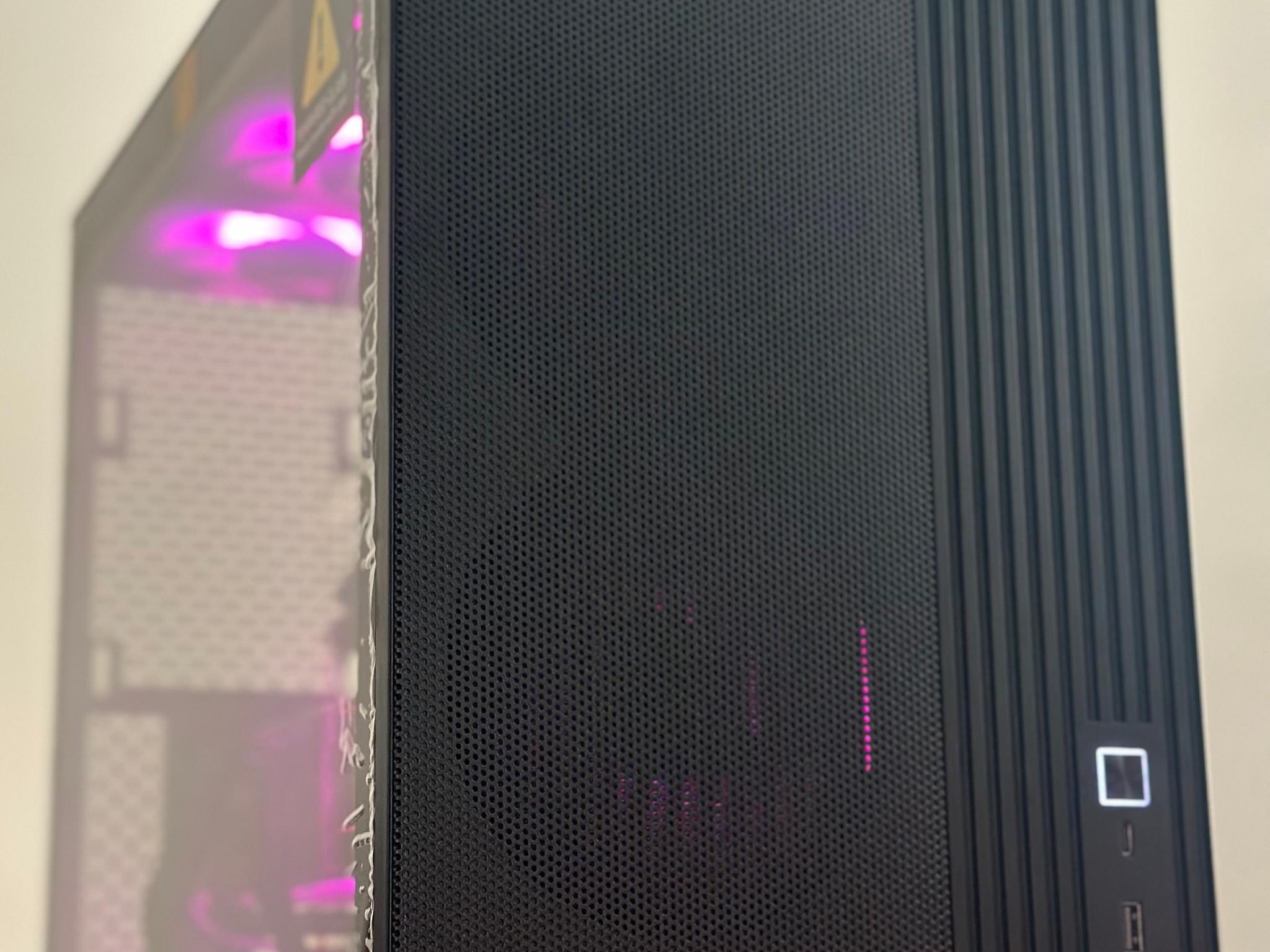 Ryzen 7 5800X + RX 6950 XT Performance Gaming PC – High-End 1440p Ultra / 4K Ready