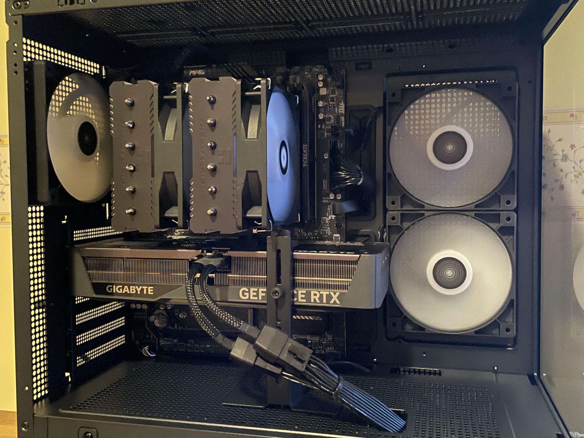 ⚡ Ryzen 5 9600X | NVIDIA 5070 | 32GB DDR5 | 2TB NVMe | High FPS Gaming Build | 1440P Ultra