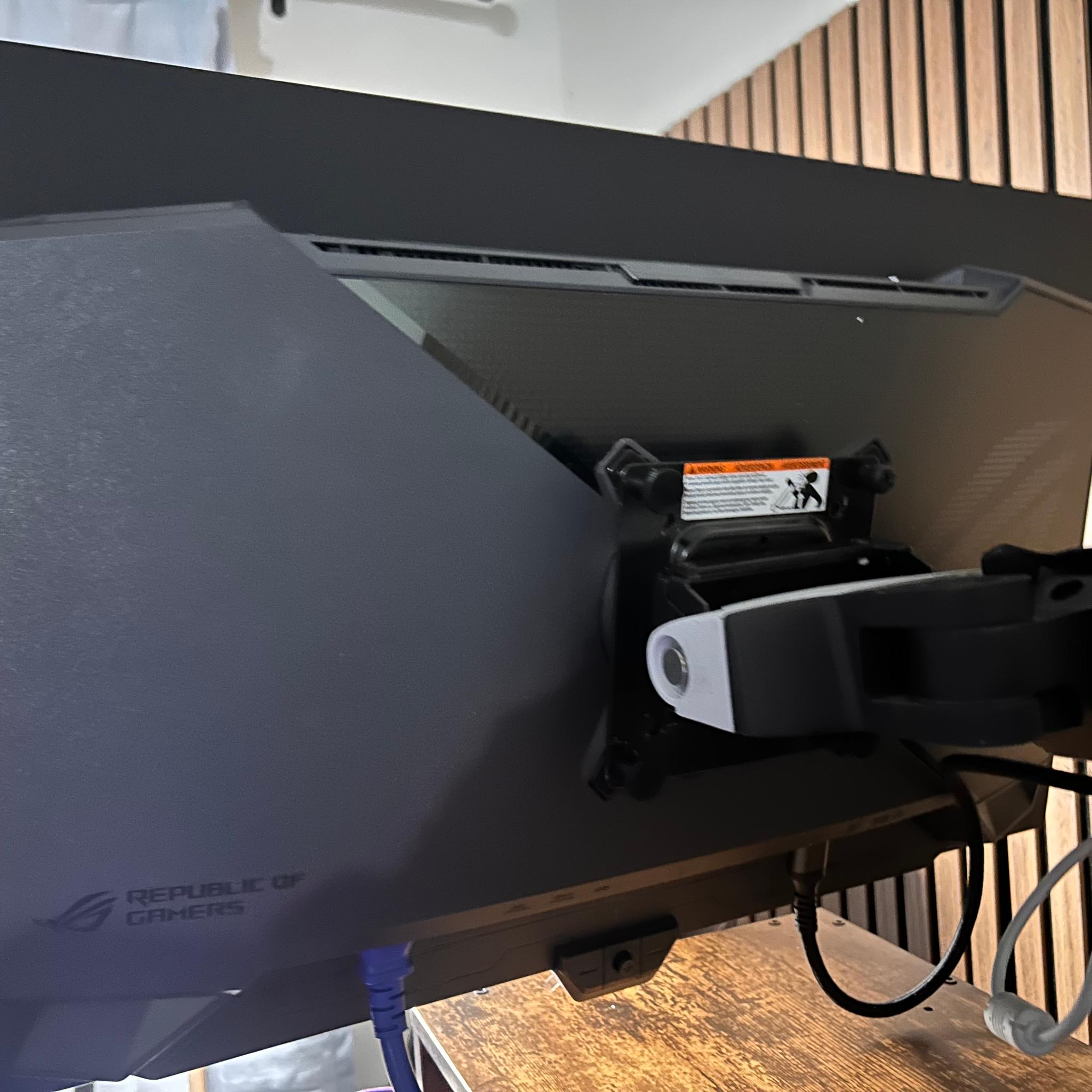 ASUS ROG Strix QD-OLED (240hz) 4K (3840x2160) Gaming Monitor (PG27UCDM) (ONLY 3 DAYS USED)
