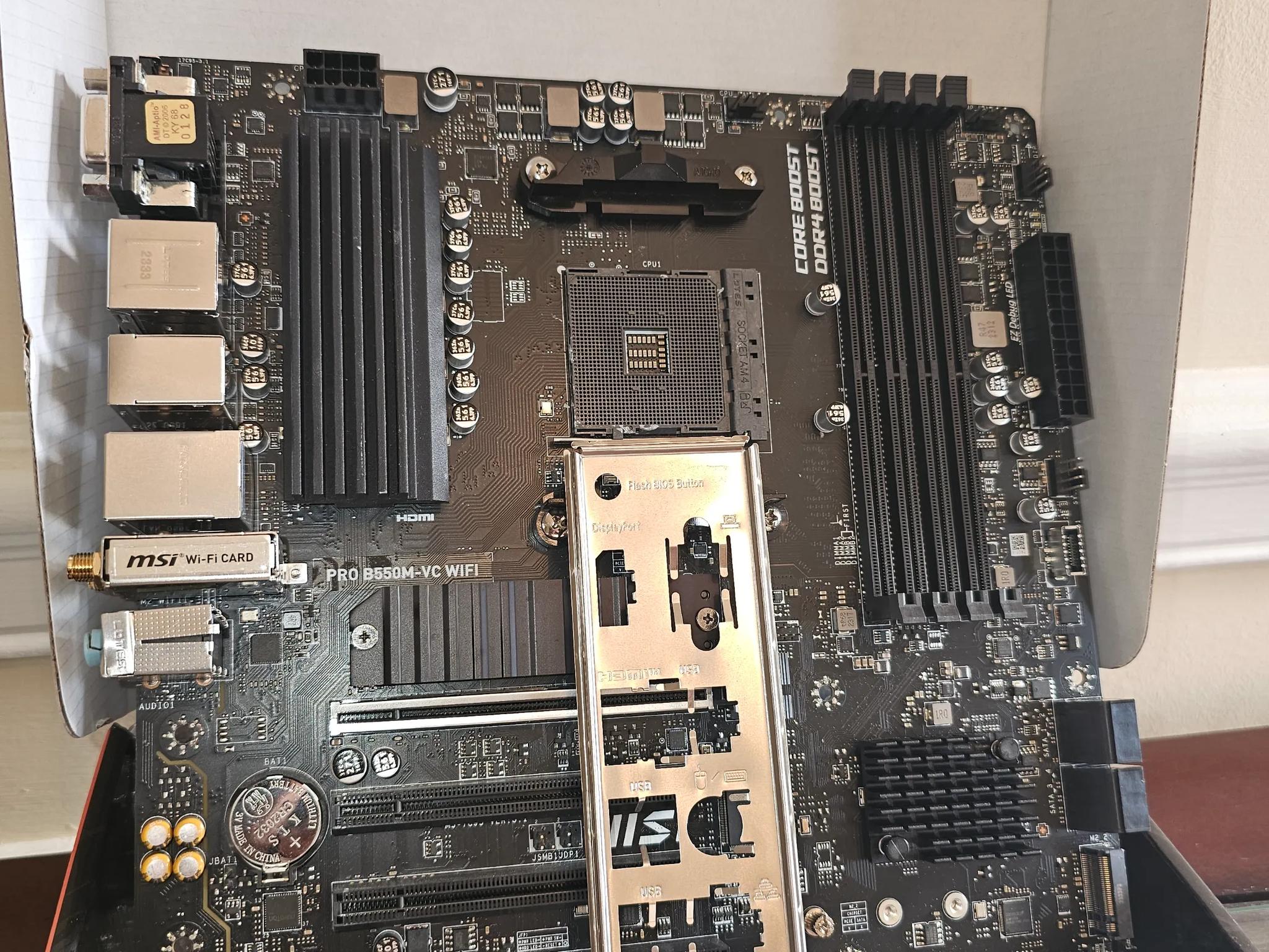 FUNCTIONAL - MSI PRO B550M-VC Wifi - Heavily Used