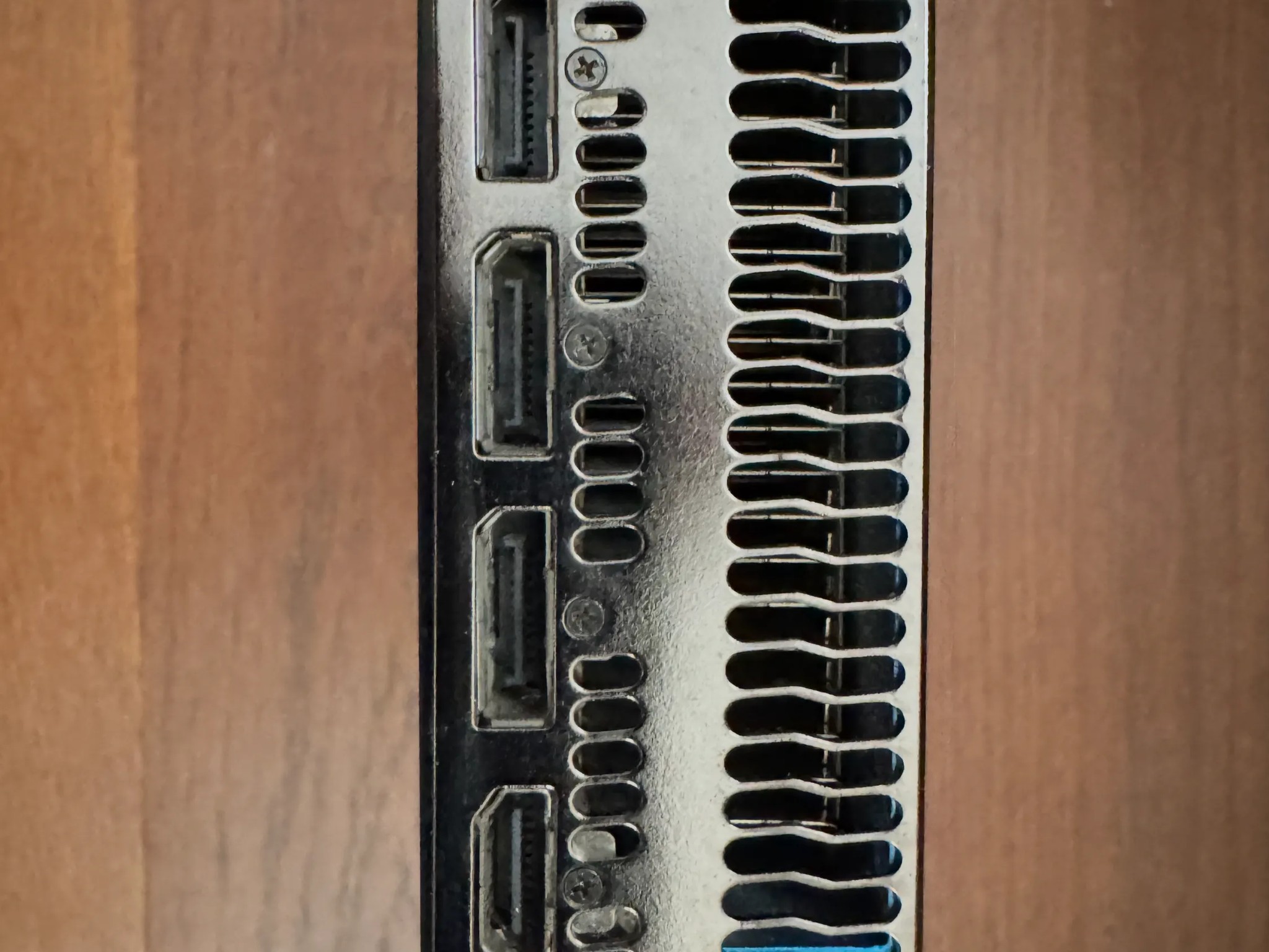 AMD Radeon Pro Duo Polaris 32GB GDDR5 Graphics Card