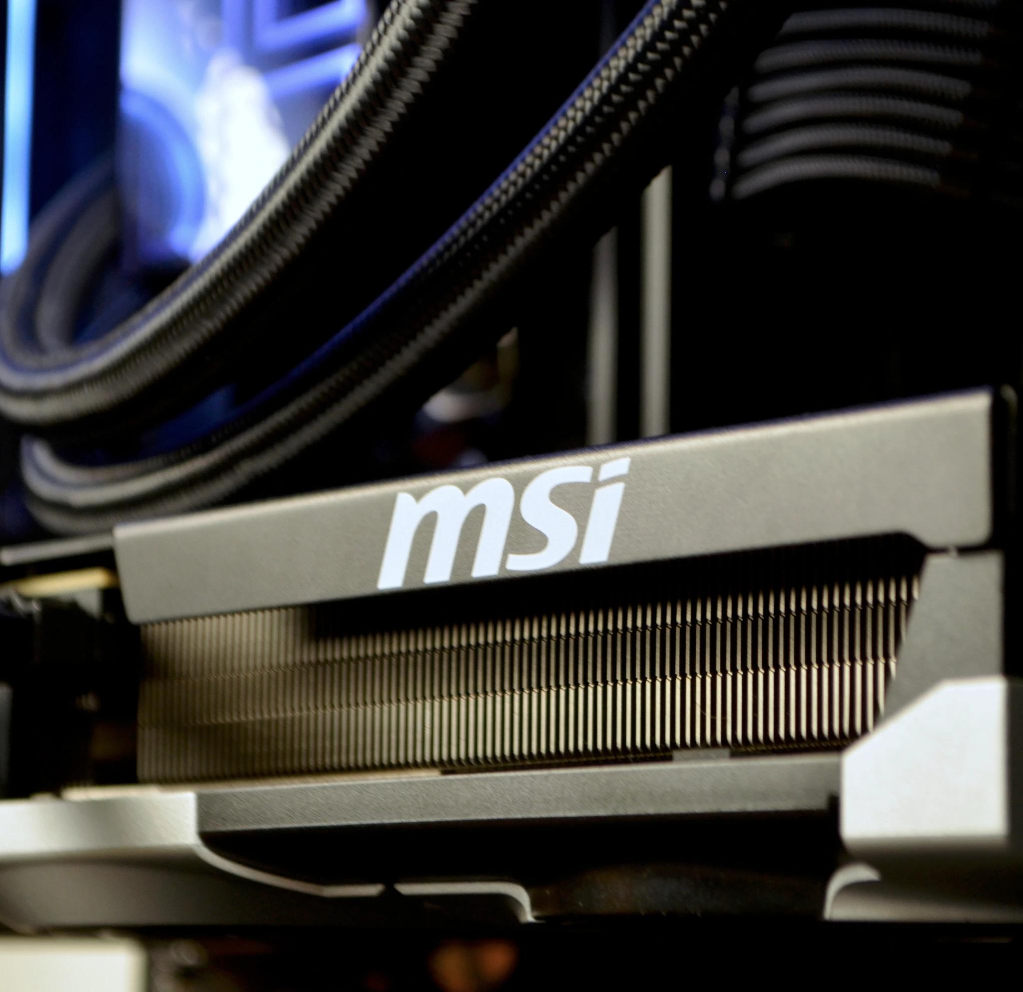 RTX 5070 / Ryzen 7 7800x3D | 1440p/4K Gaming/Streaming Workstation Gaming PC