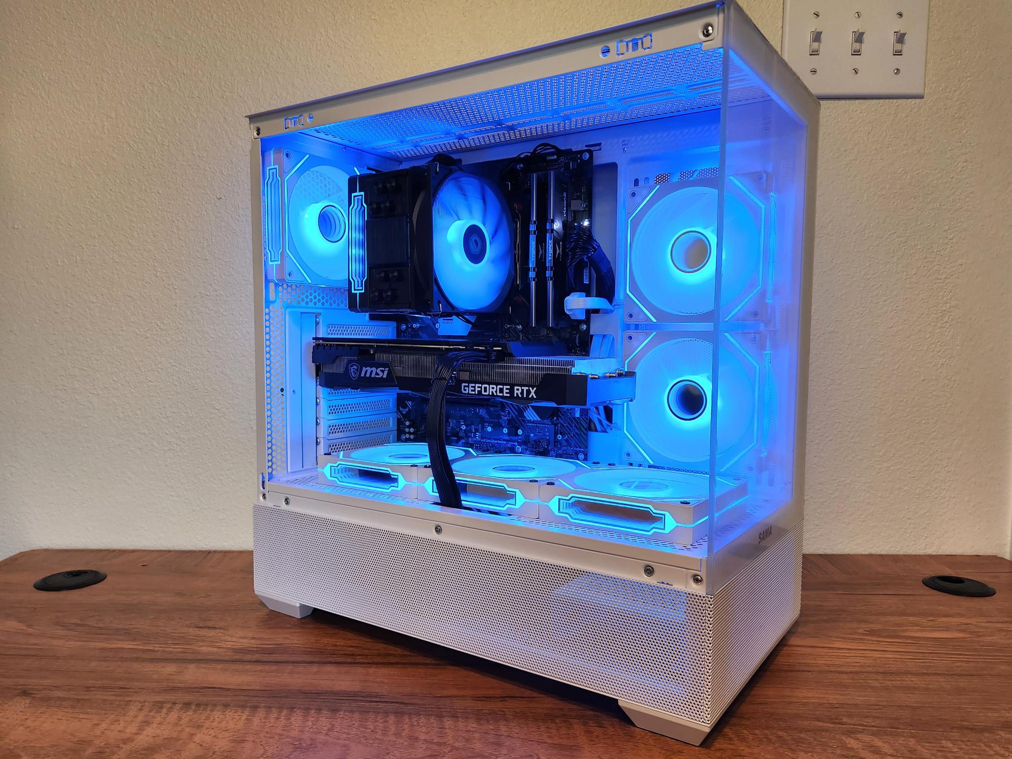 Powerful White Gaming PC | RTX 3070 | RYZEN 7 3800X | 32GB RAM | 1TB SSD | WiFi + BT