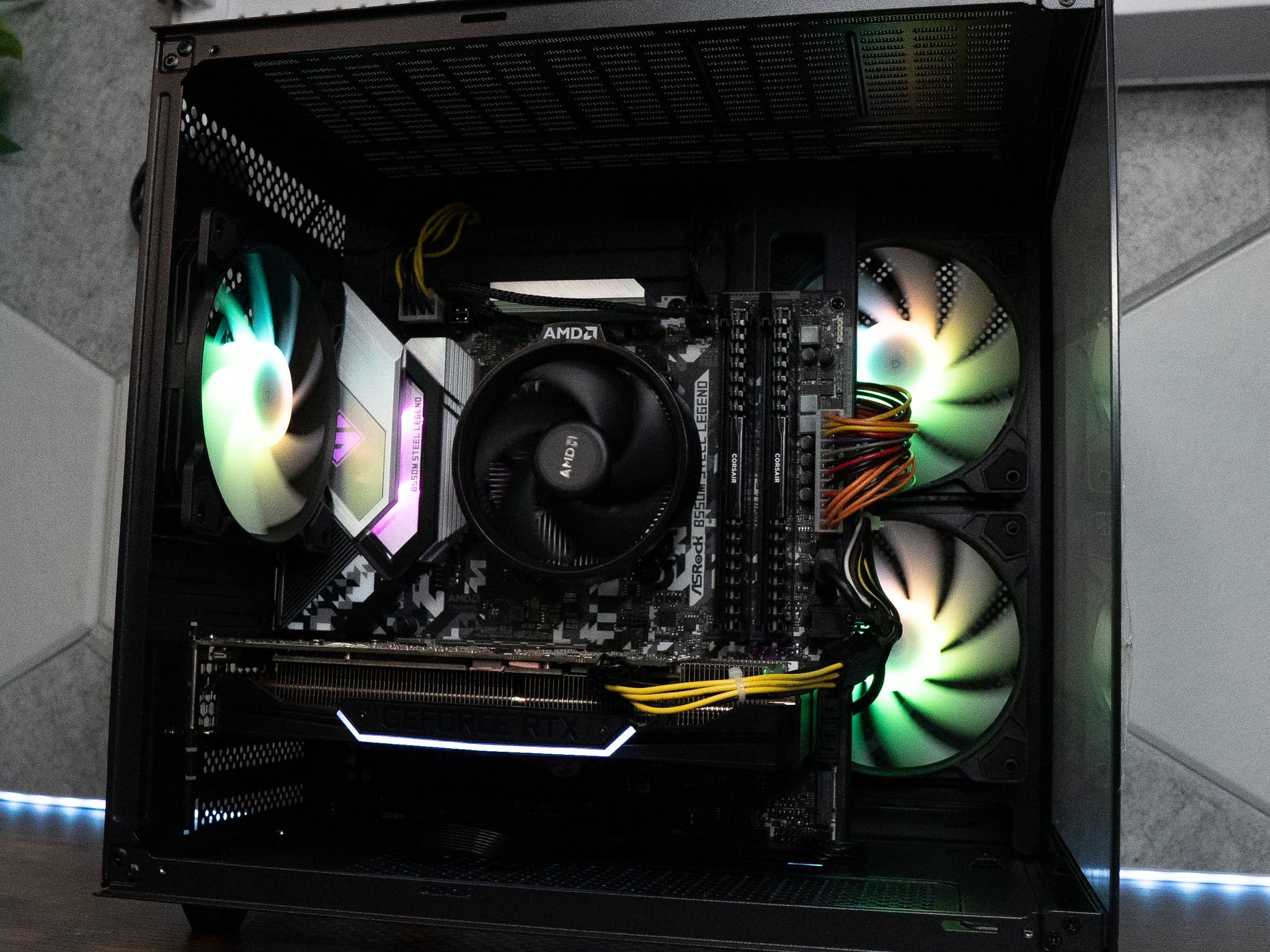 🌨🍬 | PNY RTX 2070 8GB OC | RYZEN 5 5600G | 32GB DDR4 RAM | 1.5TB | Arctic Candy