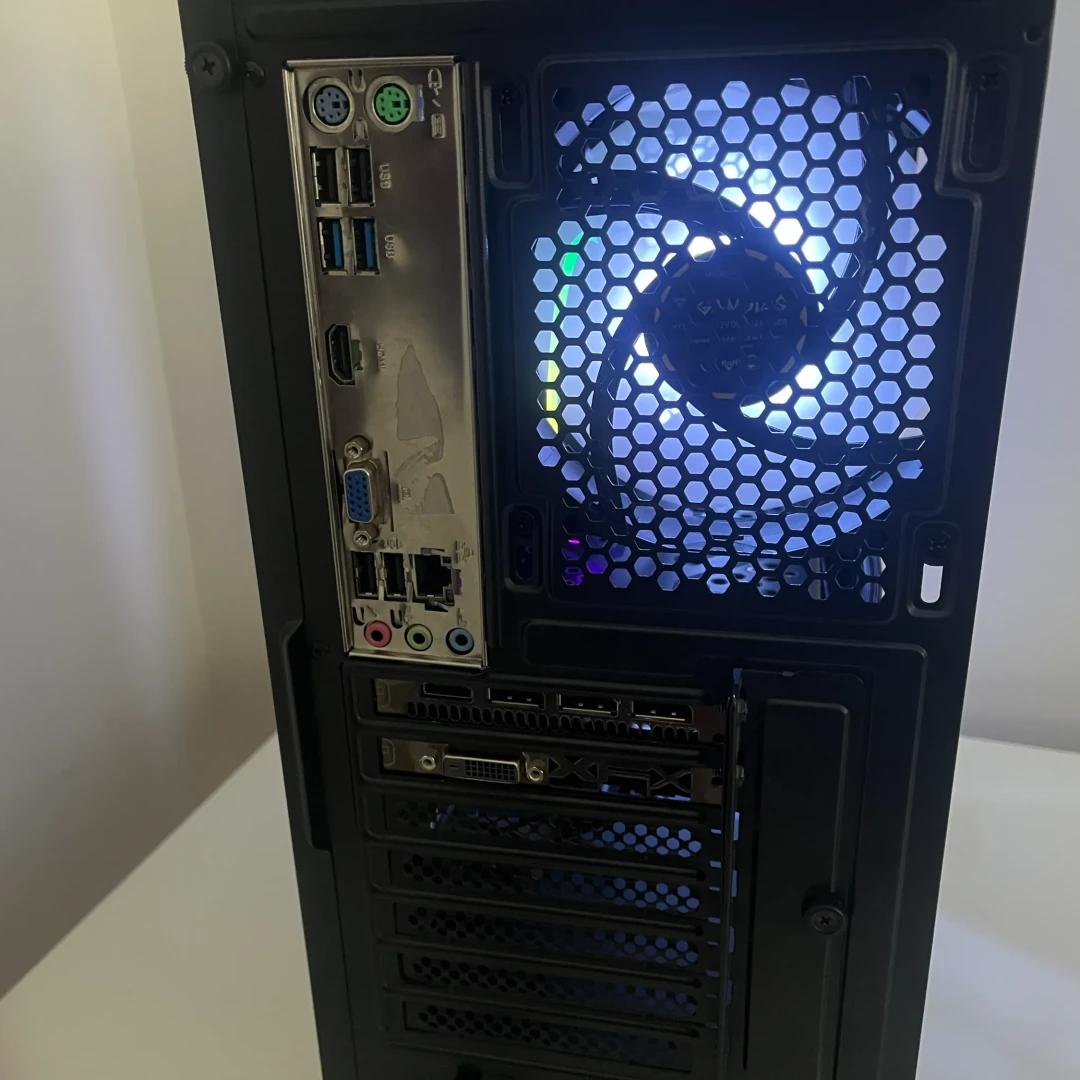 RX 580 / Intel I5 | WIFI | 16GB Ram | 1TB HDD + SSD | Windows 11 Activated