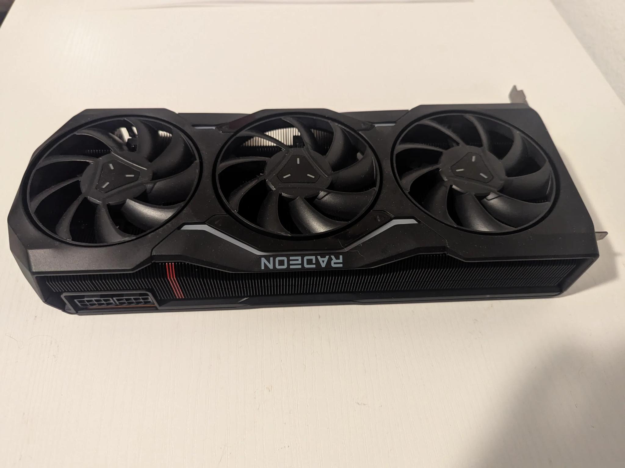 AMD 7900XTX Reference Card