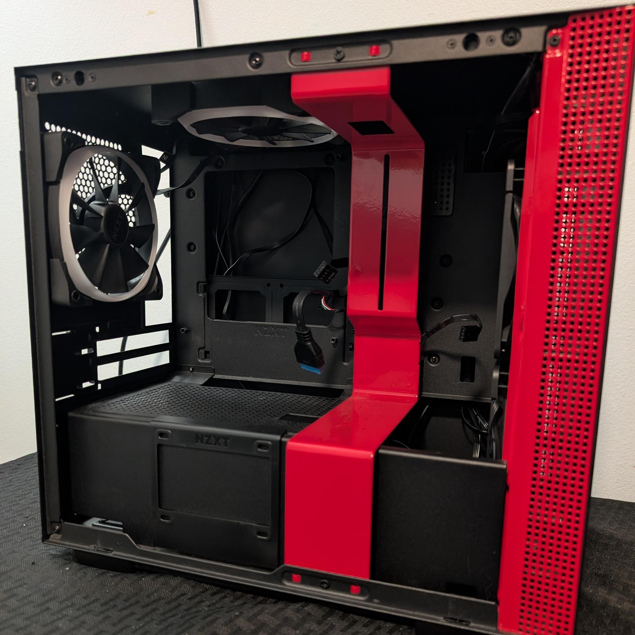 NZXT H210i ITX Case with Fans and Fan Hub