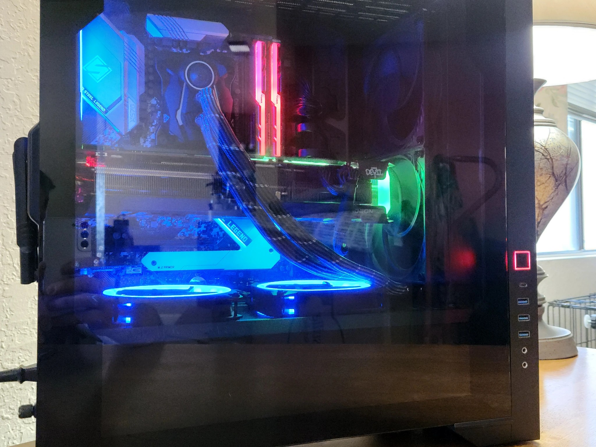 Ryzen 5600x | RX 6800 | 32GB