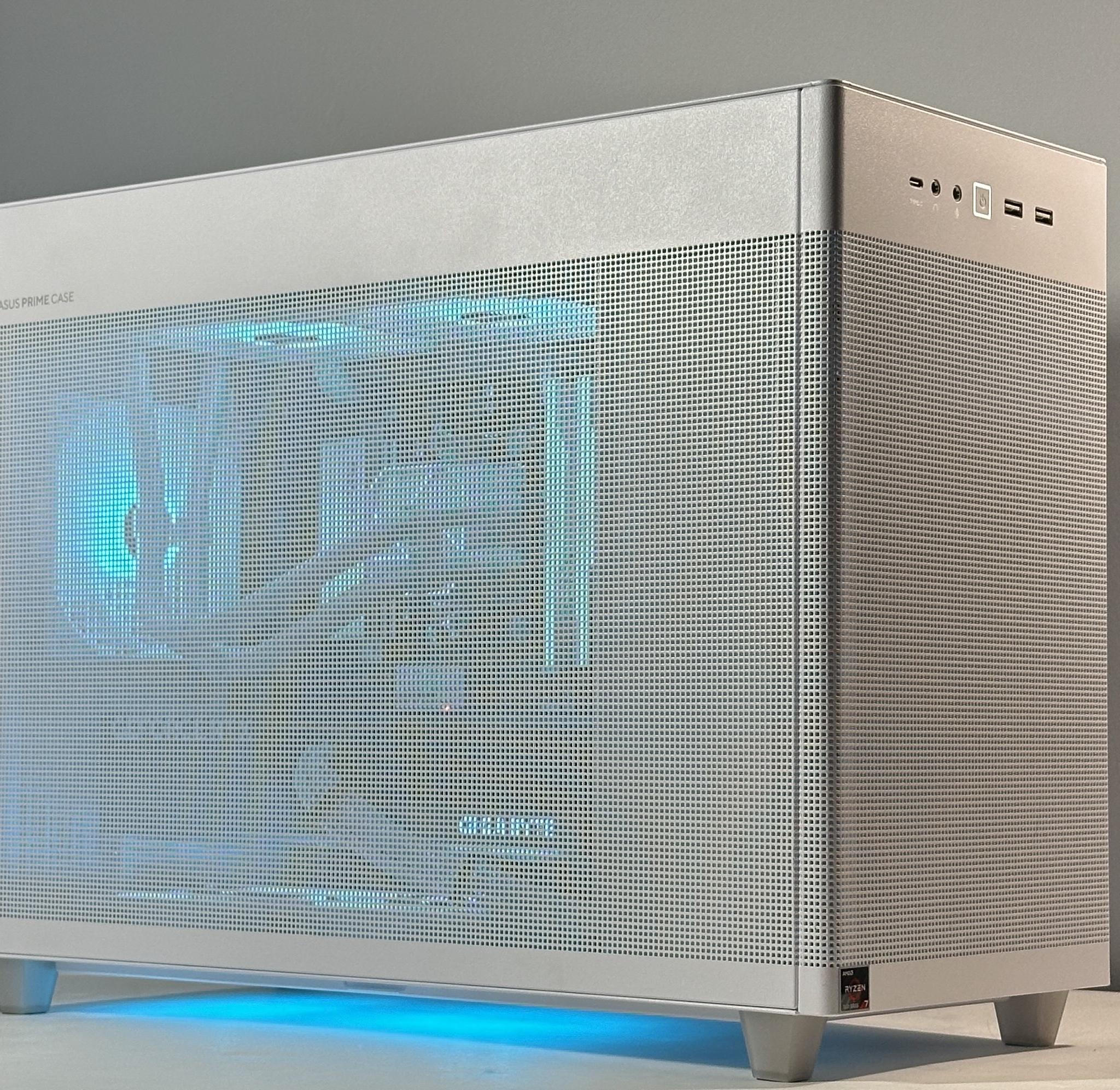 🧊High End Desktop Gaming PC🧊 |Nvidia RTX 4070 |AMD Ryzen 7 7700x |32GB RAM |1TB |WIN11 |WIFI|