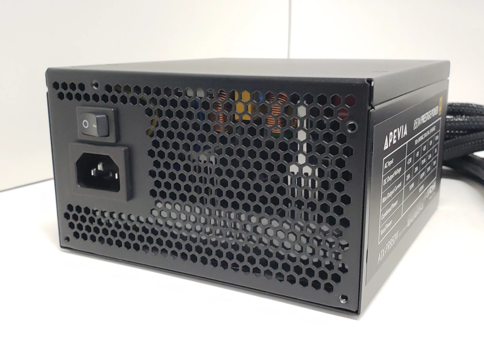Apevia 850W, 80+G, 600W 12VHPWR, Apevia Prestige Power ATX 3.0/PCIE5.0, ATX power supply