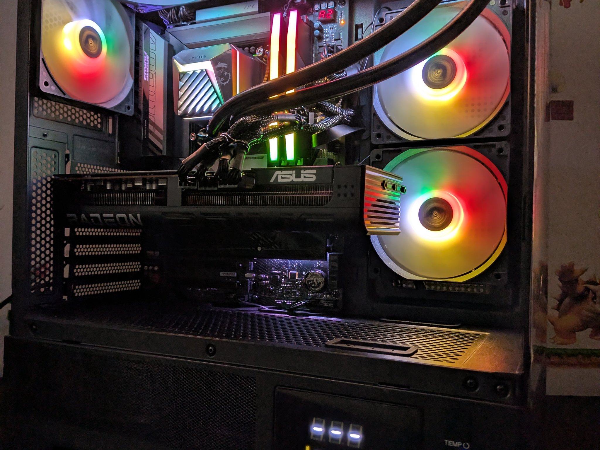 Core Ultra 7 265K | RX 9070 XT | 32 GB DDR5  | 1 TB | 1000W